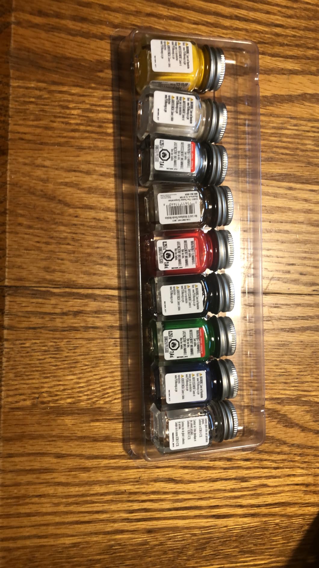 Testors 9146XT Promotional Enamel Paint Set( Packaging may vary) customer photo 2