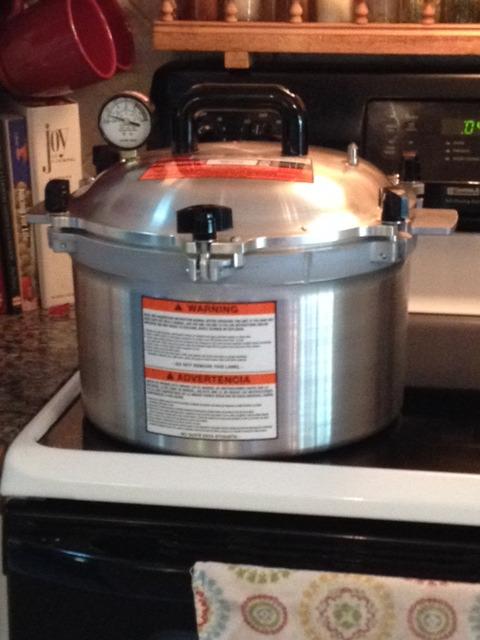 All American 1930: 41.5qt Pressure Cooker/Canner (The 941) - Exclusive Metal-to-Metal Sealing System - Easy to Open & Close - Suitable for Gas or Electric Stoves - Made in the USA customer photo 1