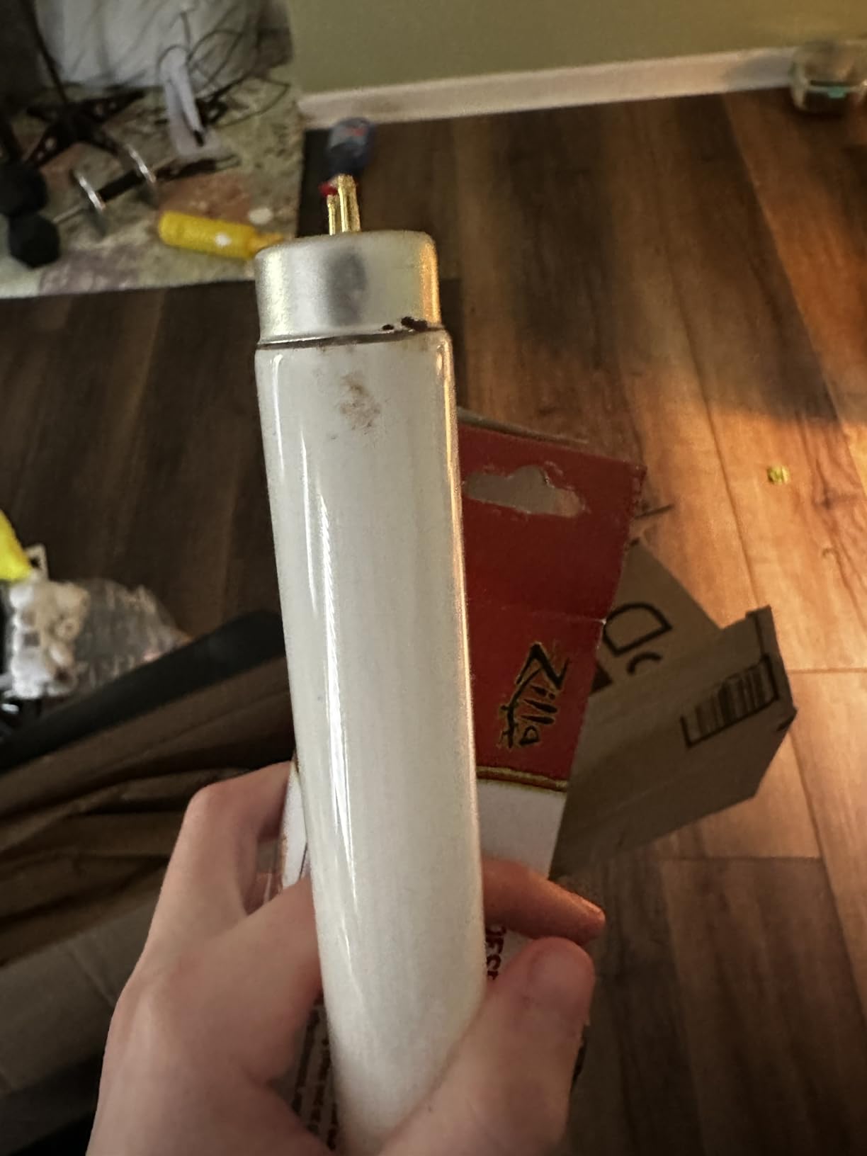 Zilla Desert T8 UVB Fluorescent Light Bulb, 15 Watt customer photo 2
