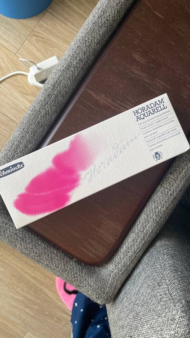 Schmincke - HORADAM AQUARELL color box with 24 finest watercolors, 74424097, black metal box, painting set, premium watercolors, 24 x 1/2 pans customer photo 1