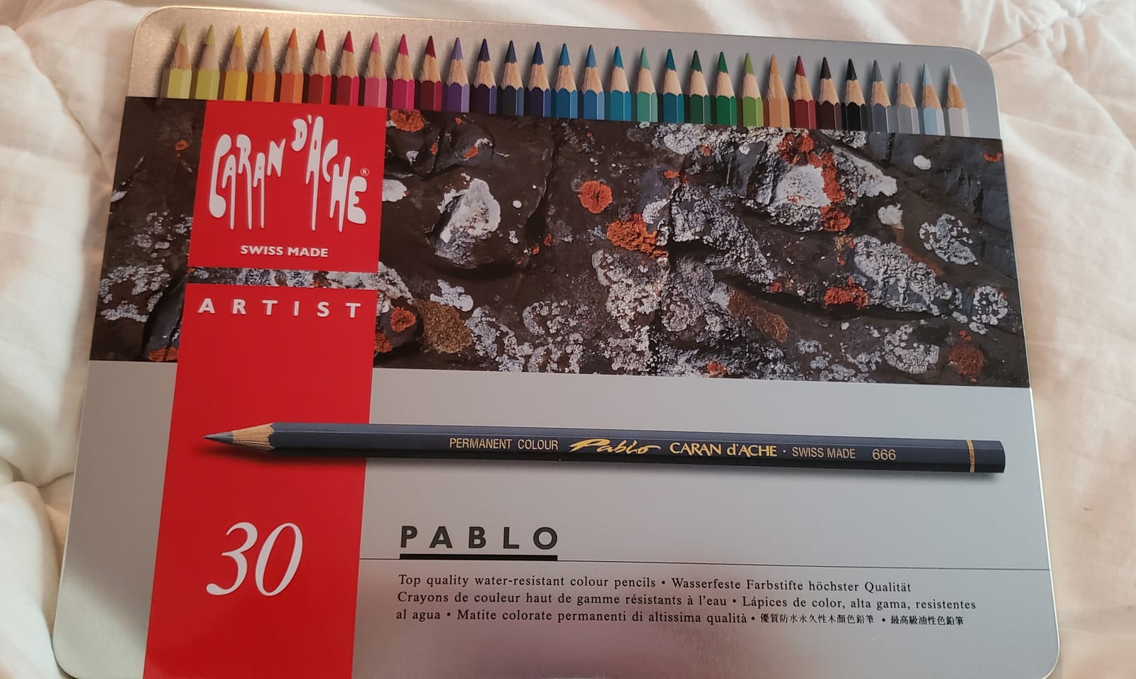 CREATIVE ART MATERIALS Caran D'ache Supracolor Metal Box Set Of 18 (3888.318) customer photo 2
