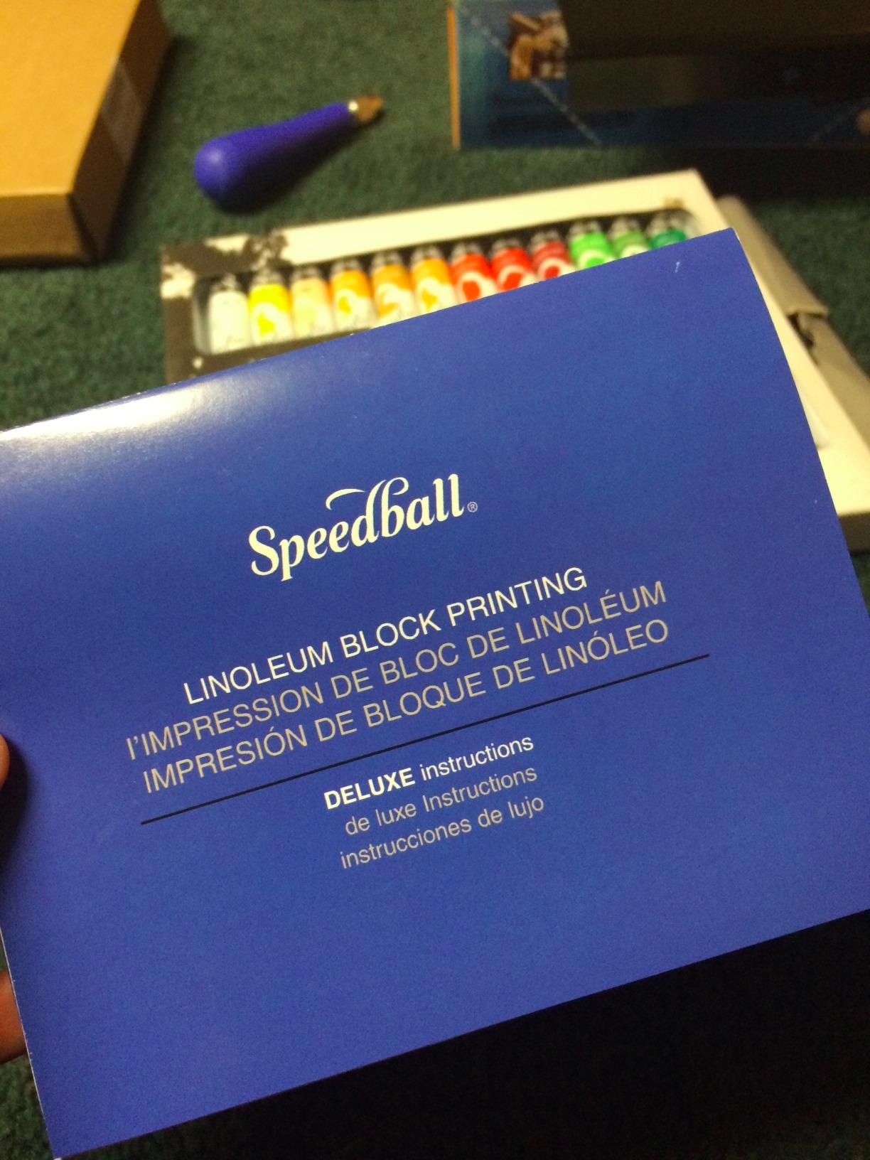 Speedball Deluxe Block Printing Kit - Includes Inks, Brayer, Bench Hook, Lino Handle and Cutters, Speedy-Carve Block, Mounted Linoleum Block (3472) customer photo 1