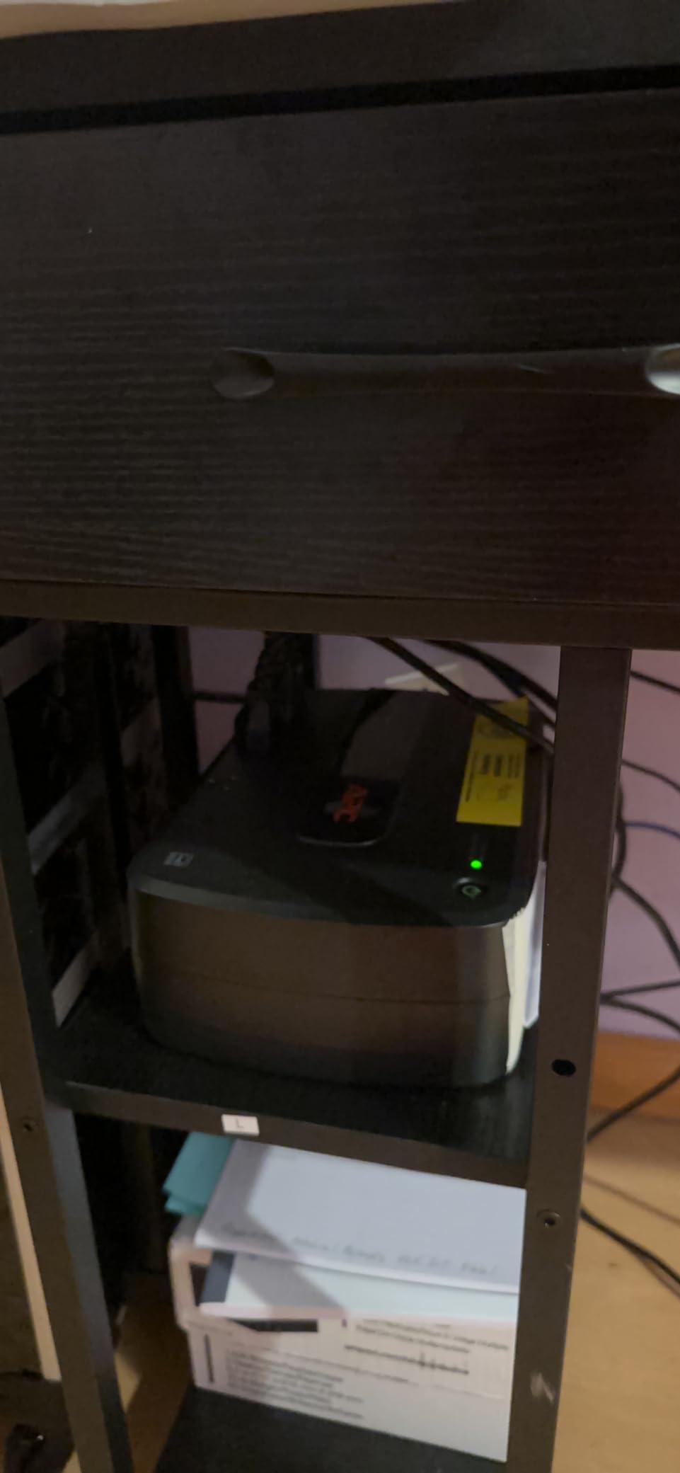 APC Battery Backup 650VA/390W Uninterruptible Power Supply for PC, BE650G1 customer photo 1