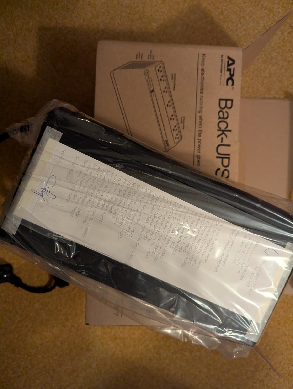APC Battery Backup 650VA/390W Uninterruptible Power Supply for PC, BE650G1 customer photo 2