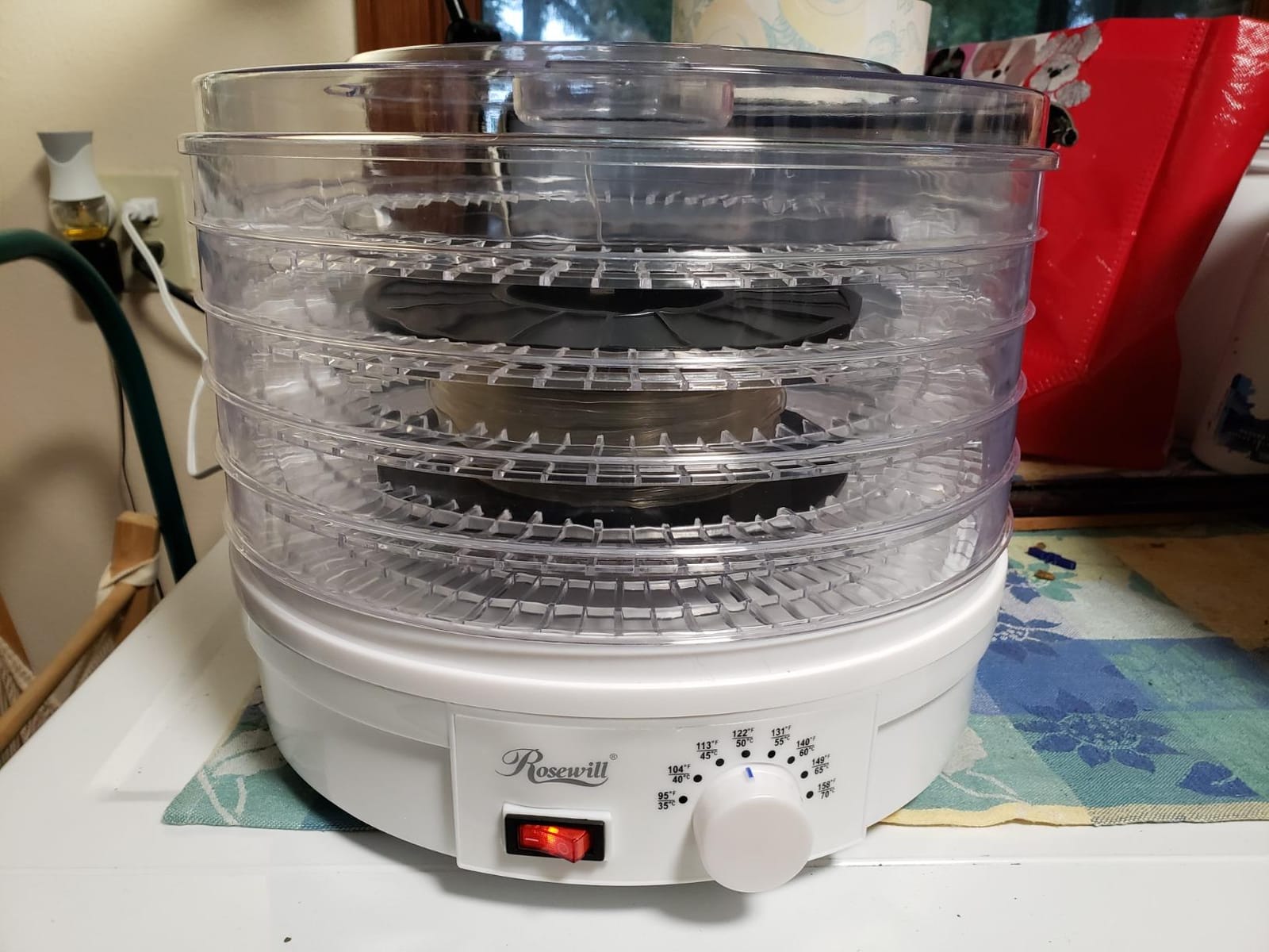 Rosewill Food Dehydrator Machine, 5 BPA-Free 12.6’ Trays, Adjustable Temperature Controls | 95-158°F | 350W, Jerky, Herbs, Fruit, Veggies, Dried Snacks, White customer photo 2