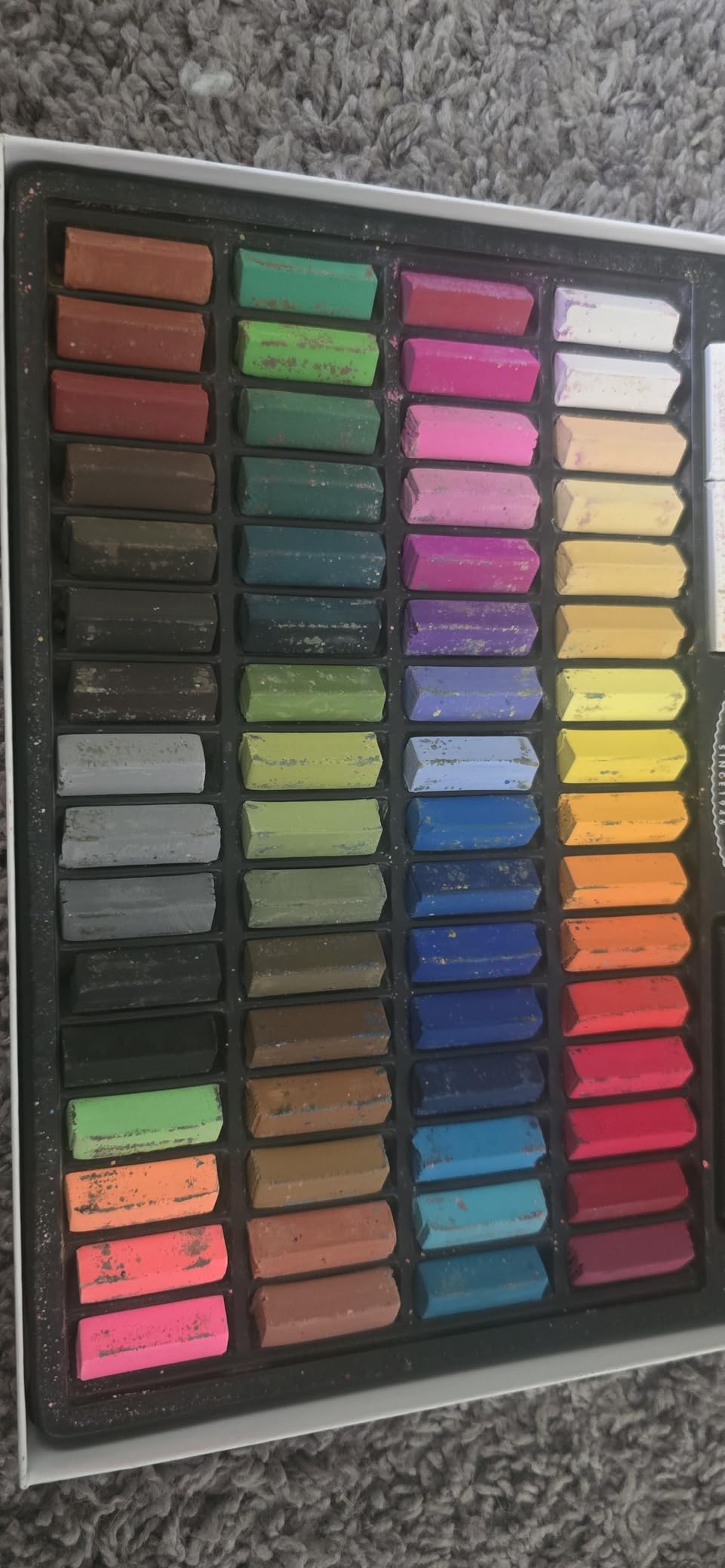 MUNGYO Soft Pastel Set – 64 Vibrant Colors for Artists | Smooth & Blendable | Square Shape customer photo 1