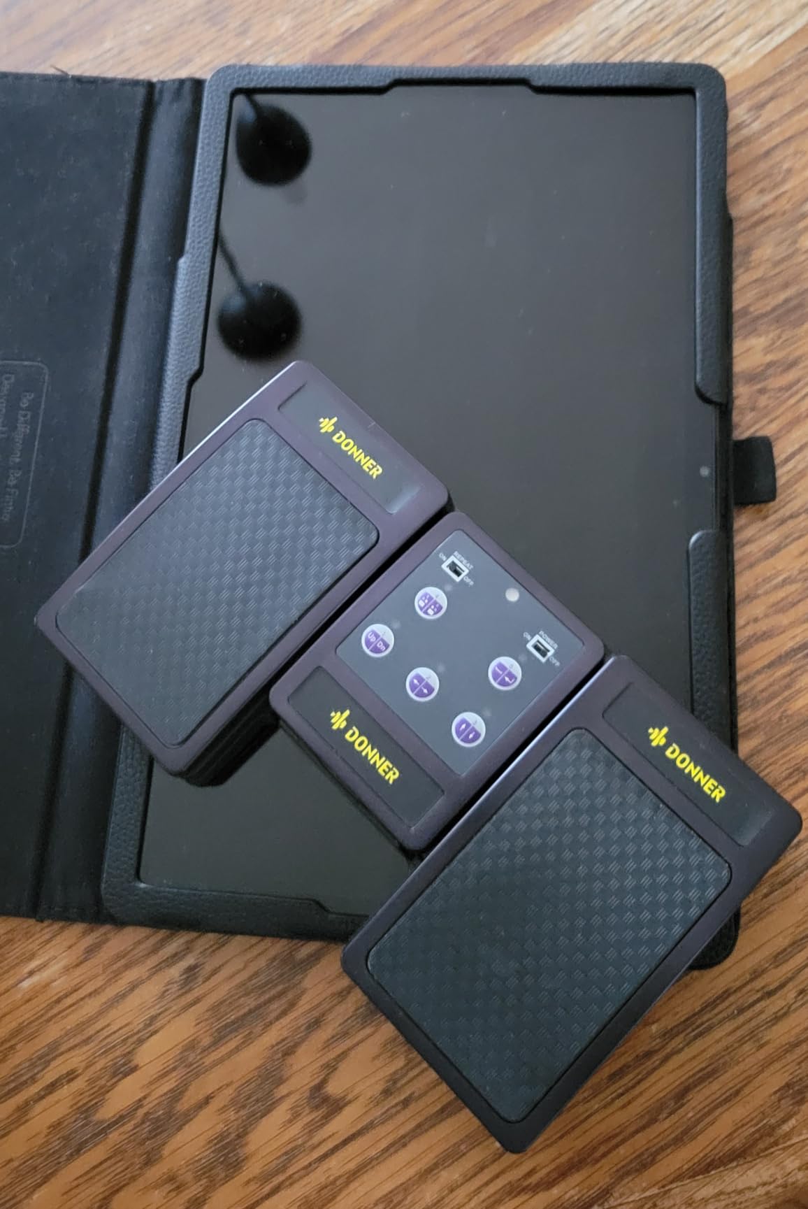 Donner Wireless Bluetooth Page Turner Pedal for iPad Tablets Phone Foot Pedal Rechargeable,Black customer photo 2