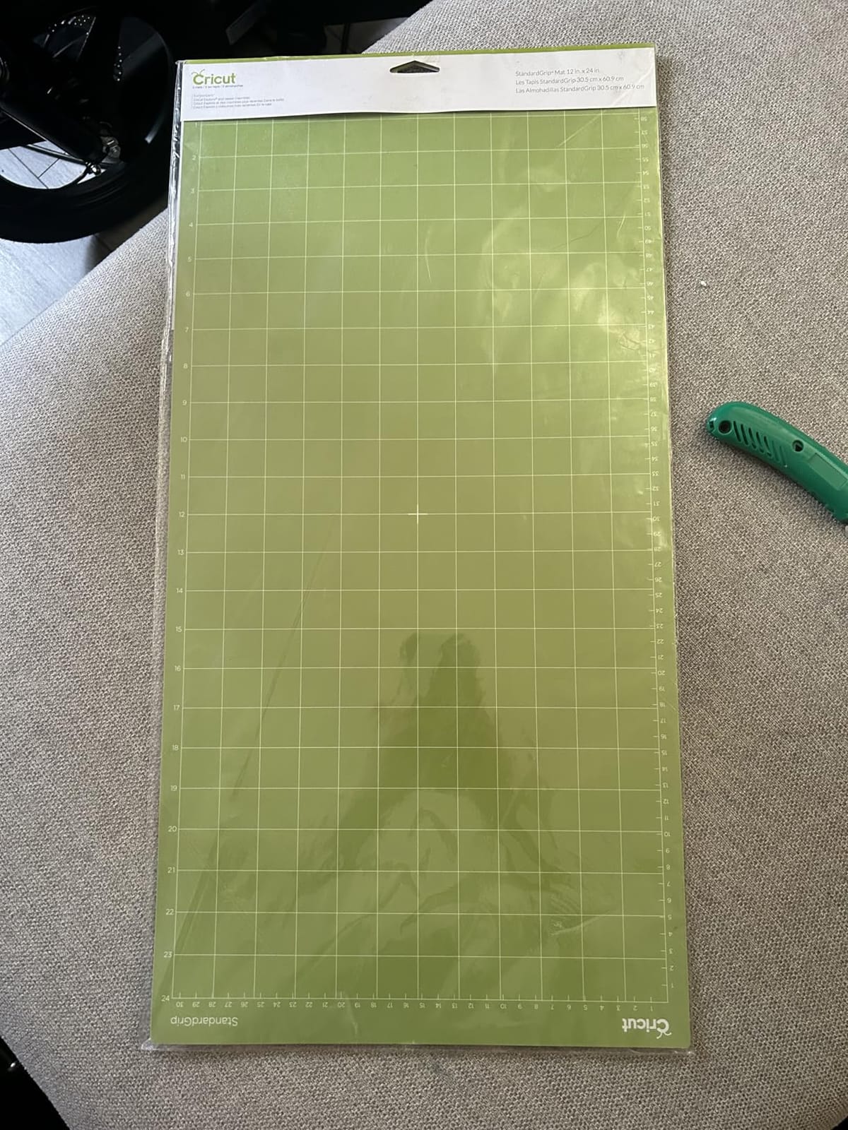 Cricut StandardGrip Adhesive Cutting Mat (12in x12in) - 3 Pack, Green customer photo 1