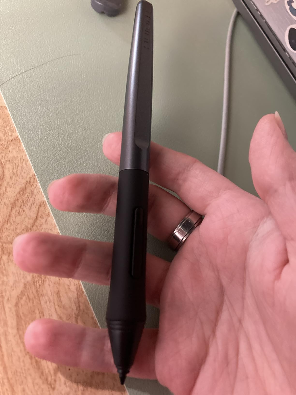 HUION PW100 Battery-Free Stylus customer photo 1