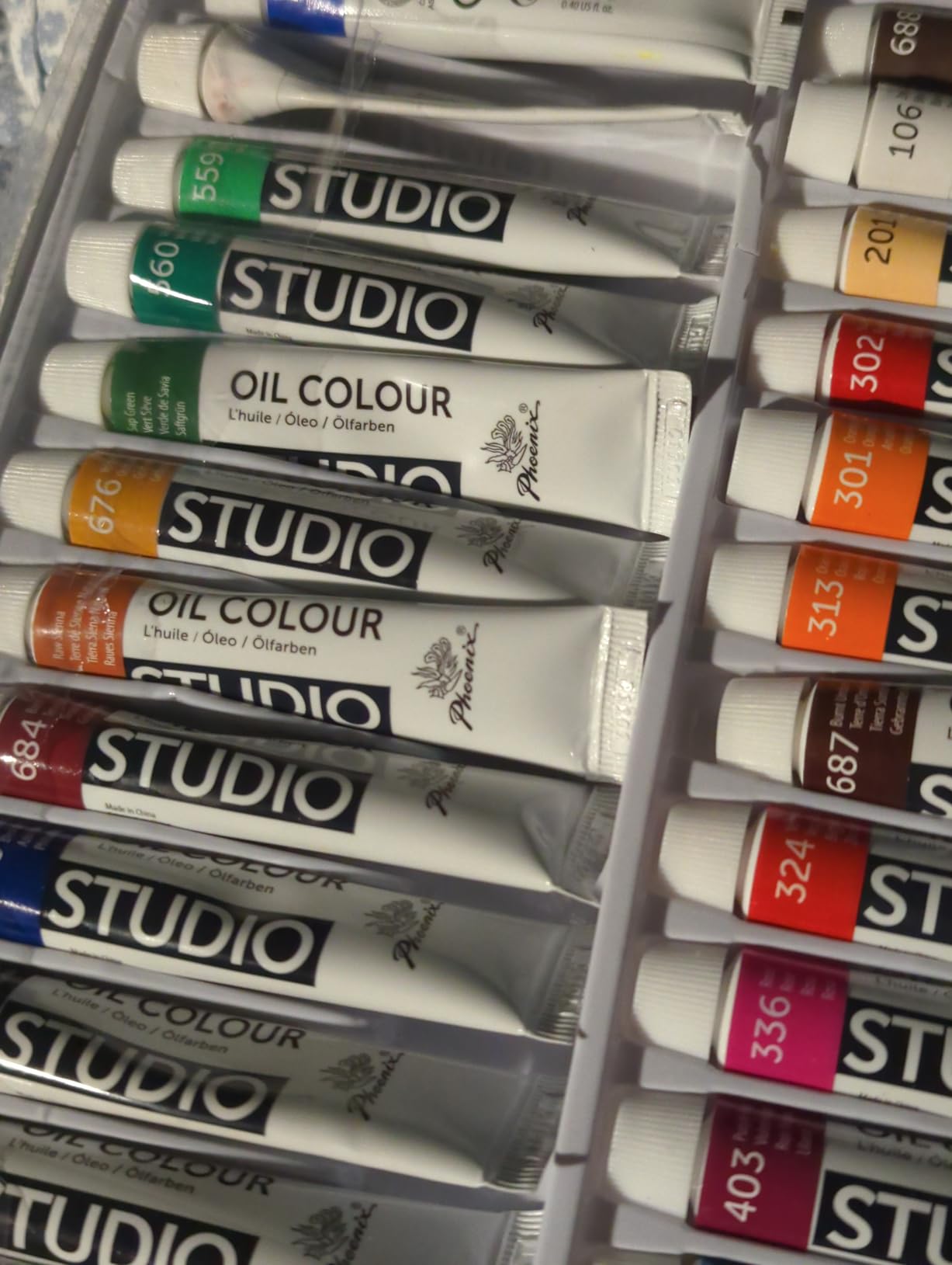 PHOENIX Oil Paint Set - 24x12ml/0.4 Fl Oz Tubes, Non-toxic Oil Based Paints for Canvas Crafts, Oil Painting Supplies for Artists, Adults & Beginners customer photo 2