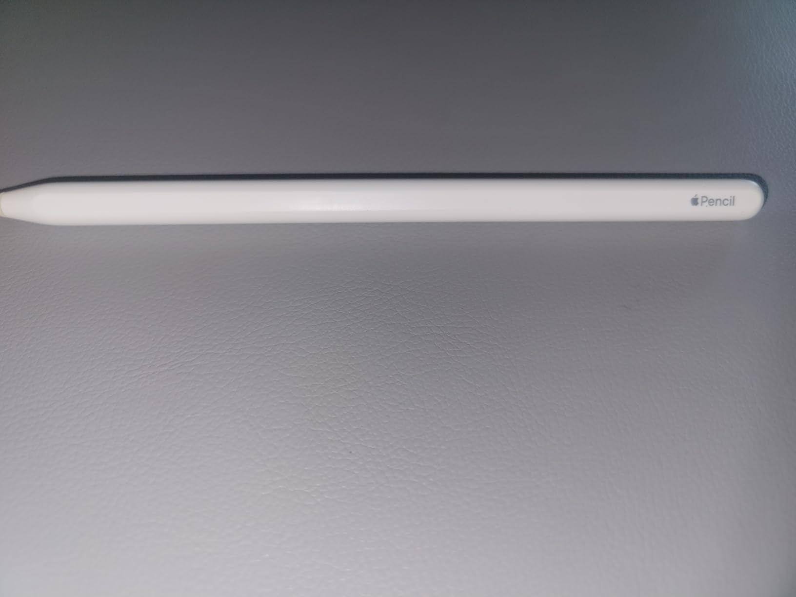 Apple Pencil (2ND Generation) (MU8F2AM/A) customer photo 2