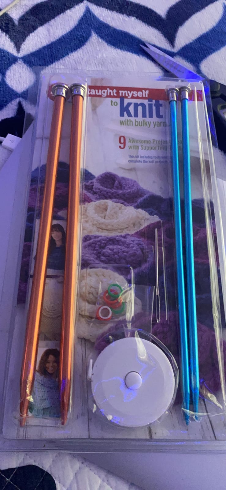 Boye Yarn Knitting for Beginners Kit, 9 Patterns customer photo 1