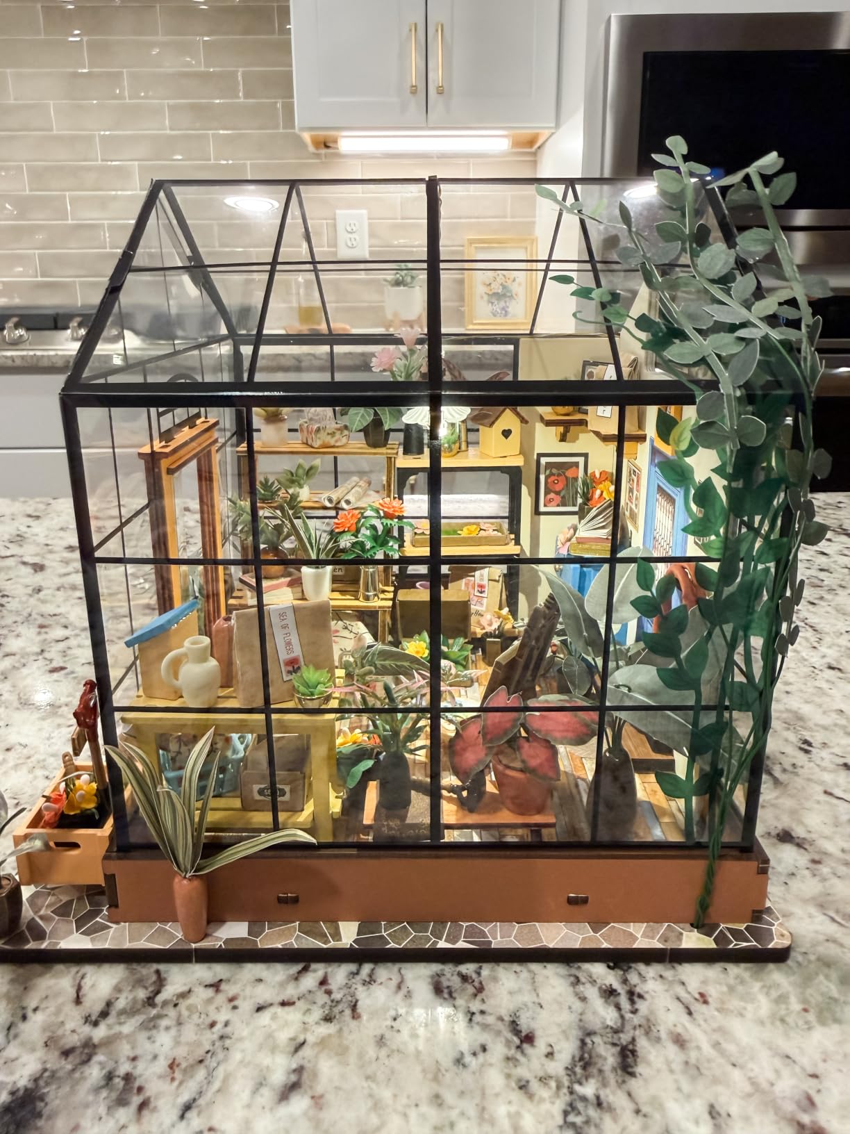 Rolife DIY Miniature Greenhouse Kits for Adults - Cathy's Flower House customer photo 2