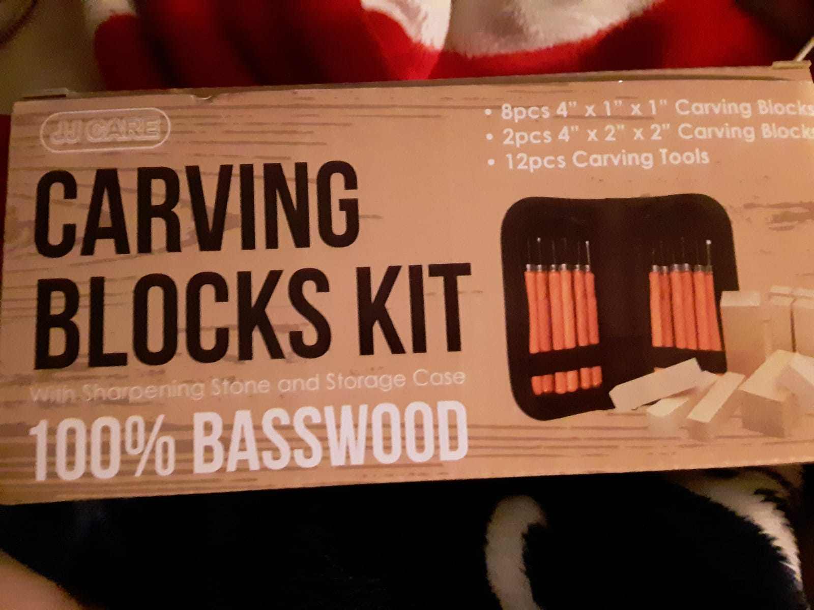 JJ CARE Wood Carving Kit [8 SK7 Carving Knives with Beechwood Handle, 10 Basswood Carving Blocks, Carrying Case, Whittling Book], Beginner Wood Carving Kit customer photo 2