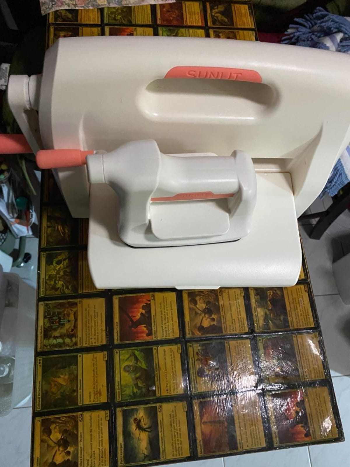 BiraBira Die Cutting & Embossing Machine Starter Kit, Feeding Slot: 9