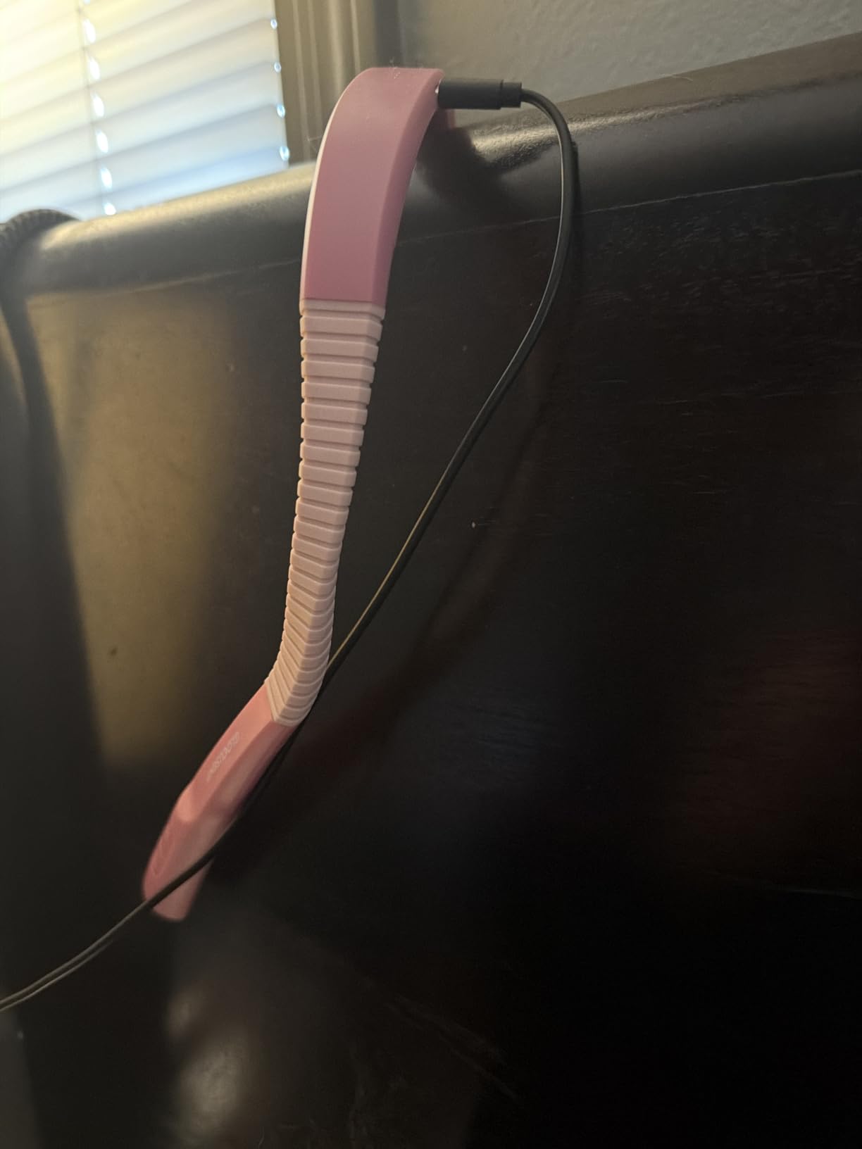 Glocusent Reading Light,Bendable Neck Light,80-hr Rechargeable Book Light customer photo 1