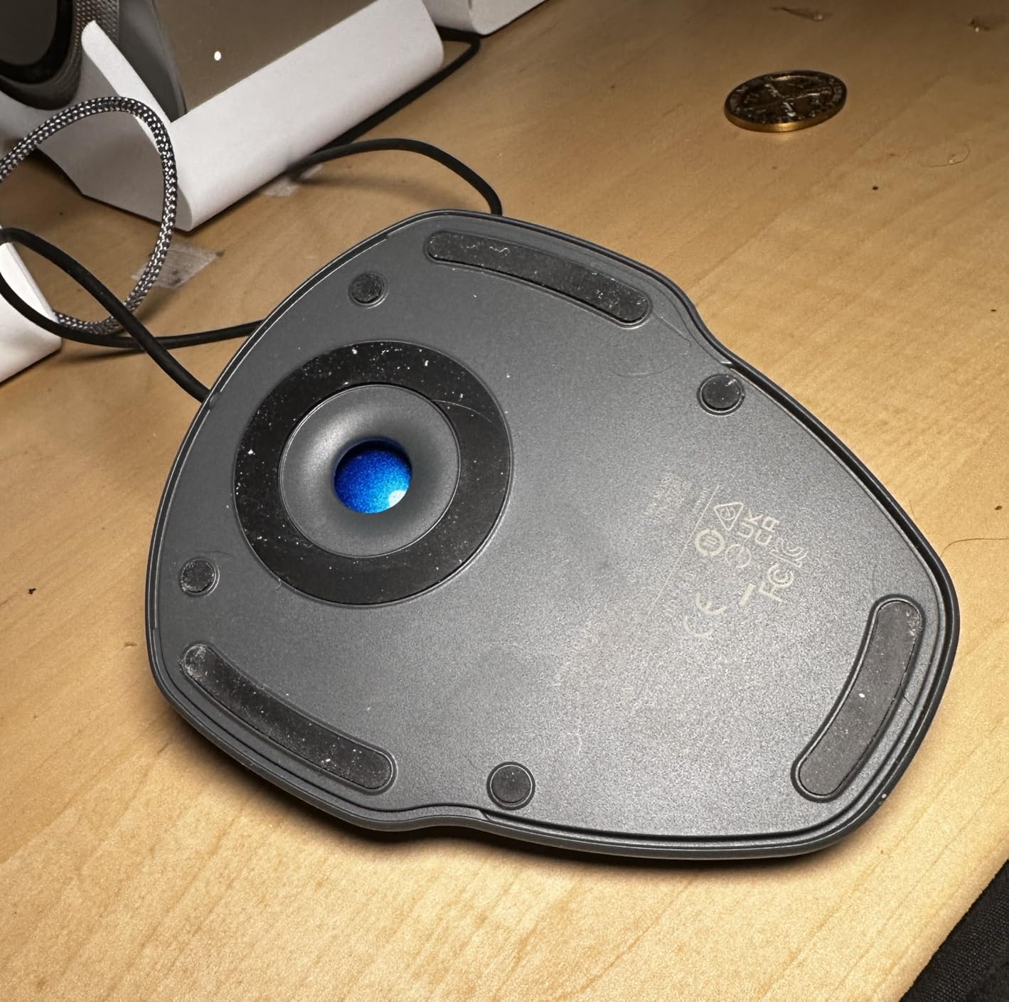 Kensington Orbit Trackball Mouse with Scroll Ring (K75327WW), Black-Grey customer photo 1