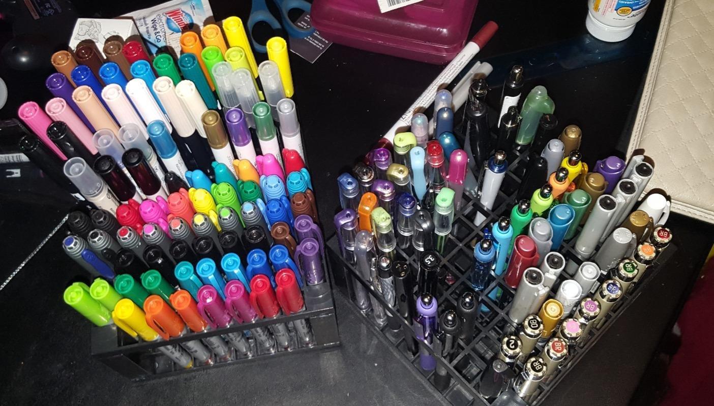 U.S. Art Supply 60 Slot Marker Organizer & Paint Brush Holder customer photo 2