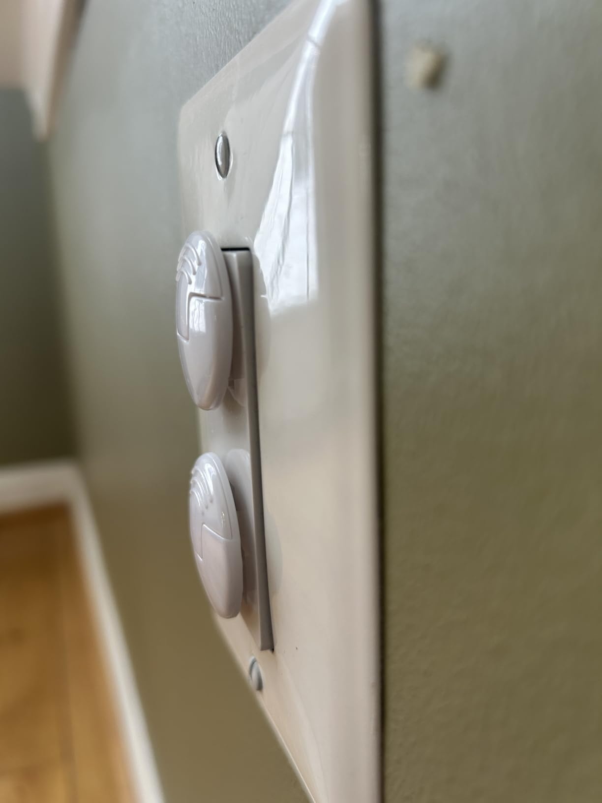 Mom's Choice Gold Awards Winner - Outlet Covers with Hidden Pull Handle Baby Proofing Plug Covers (45 Pack) 3-Prong Child Safety Socket Covers Electrical Outlet Protectors Kid Proof Outlet Cap customer photo 2