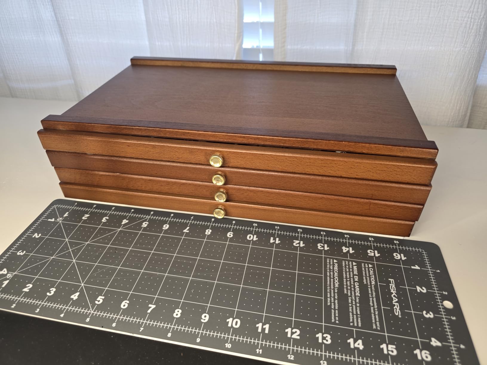 MEEDEN 10-Drawer Artist Supply Storage Box: Multi-Function Art Wooden Box customer photo 2