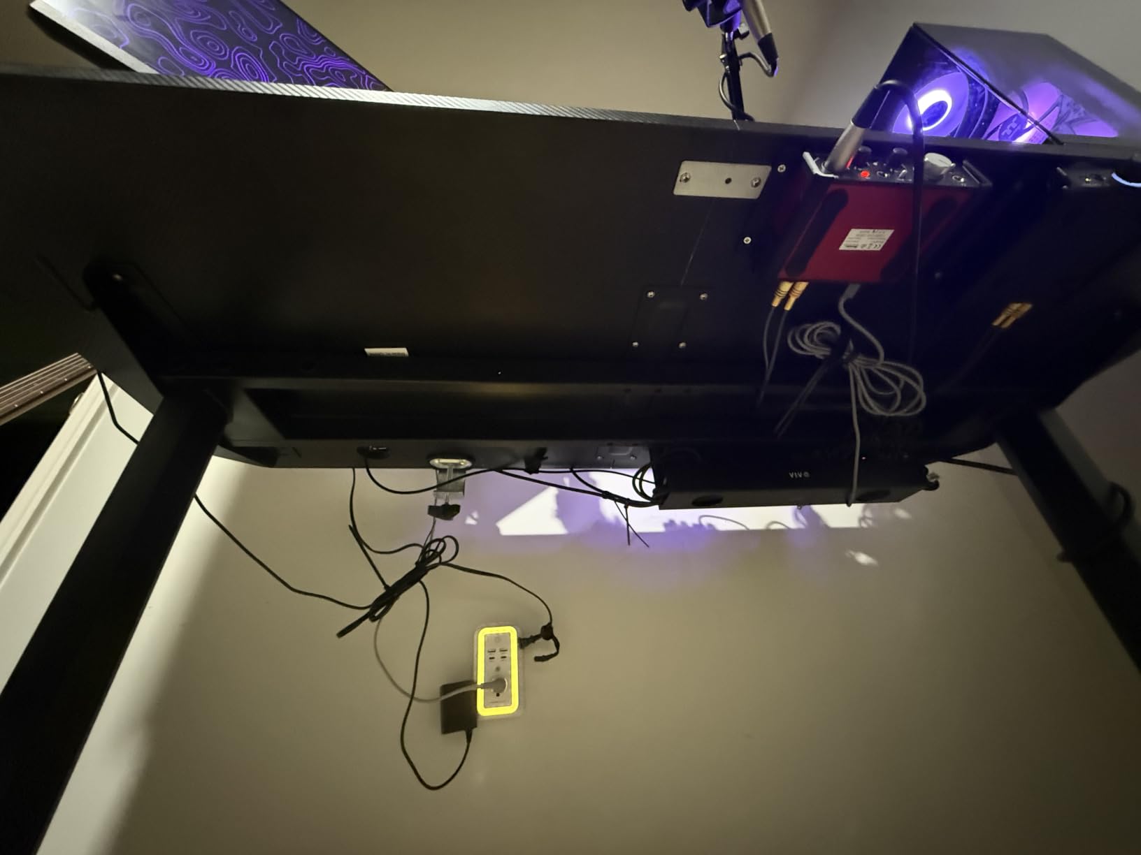VIVO Black 17 in Under Desk Cable Management Tray, DESK-AC06-1C customer photo 1
