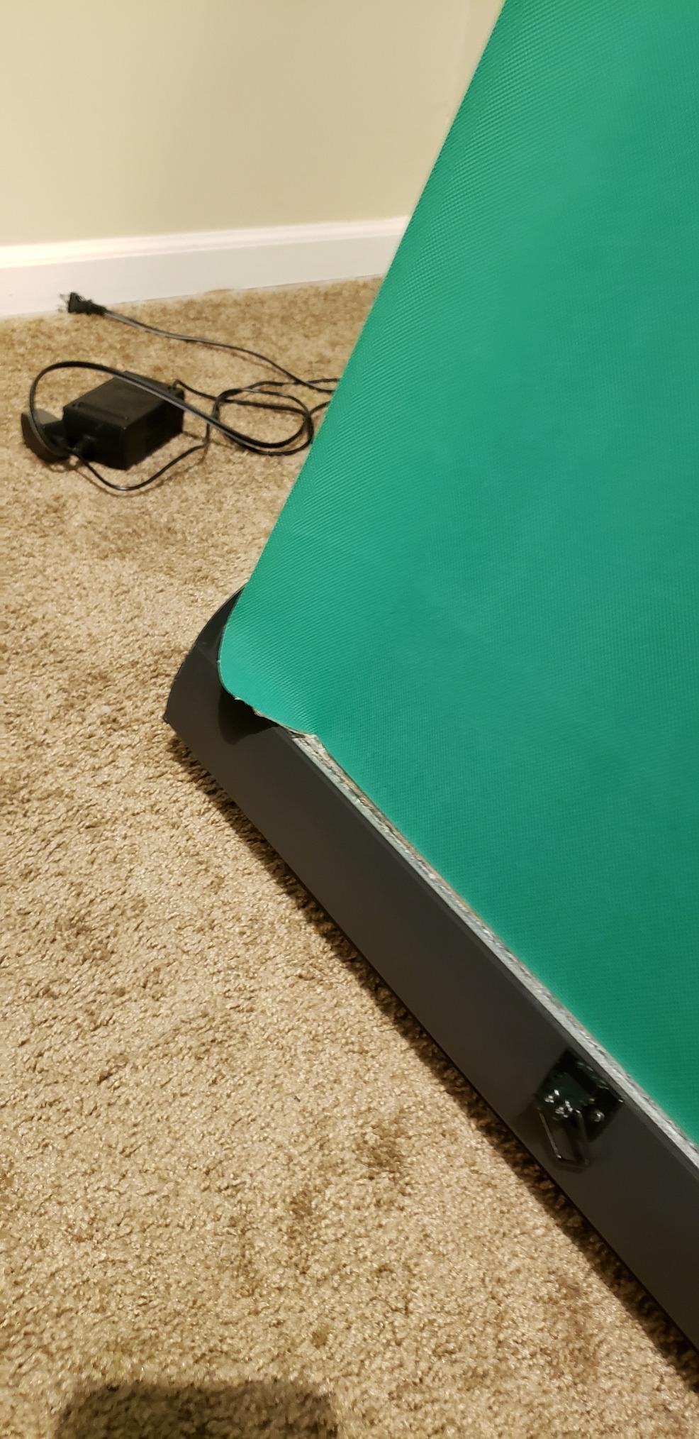 EMART 77x92in Collapsible Chromakey Panel Portable Green Screen customer photo 2