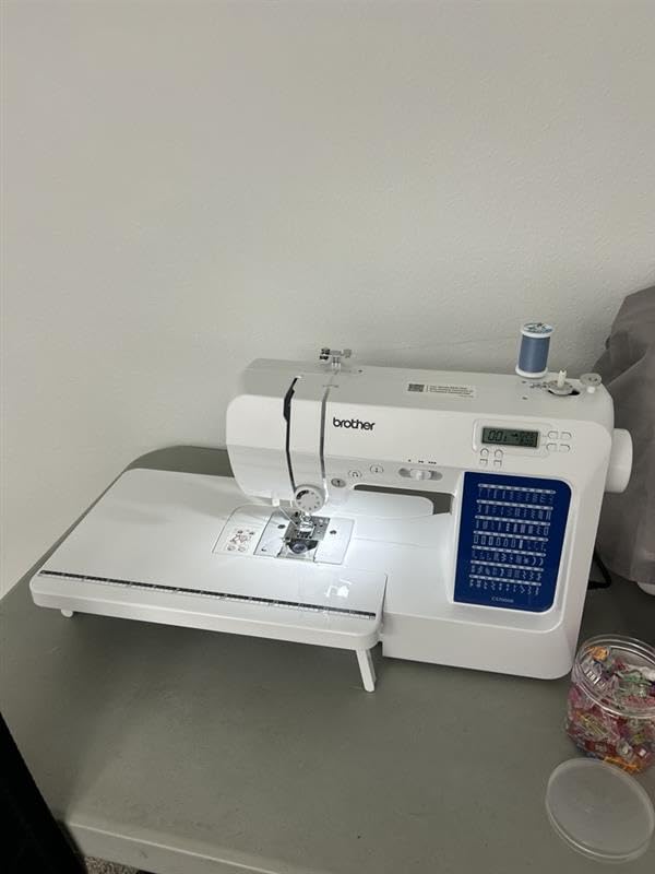 Brother CS7000X Sewing and Quilting Machine LCD Display customer photo 2