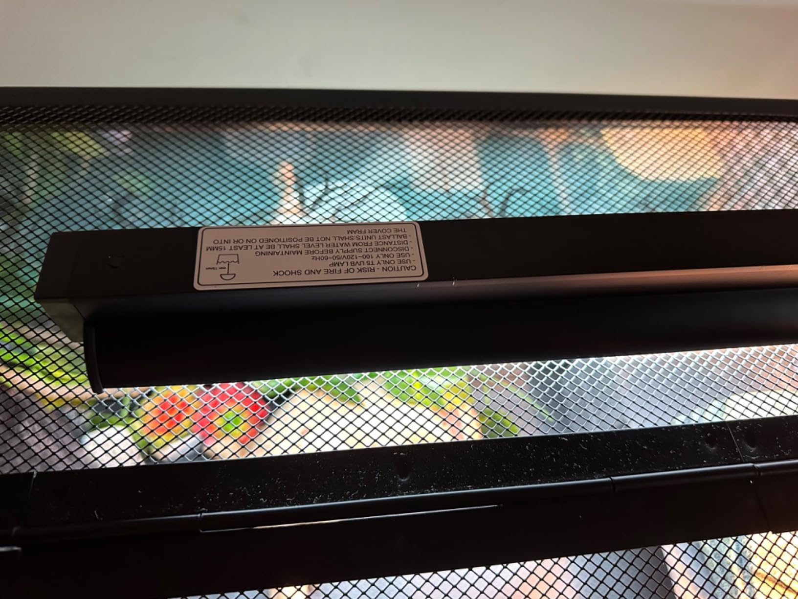 REPTI ZOO T5 HO UVB Lighting Combo Kit, Terrarium Hood Comes with Desert 10.0 UVB T5 Lamp (24W) customer photo 2