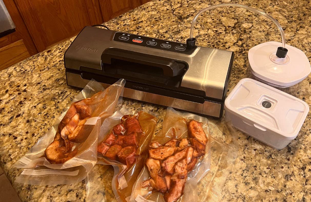 Potane Precision Vacuum Machine,Pro Food Sealer with Built-in Cutter and Bag Storage(Up to 20 Feet Length), Both Auto Manual Options,2 Modes,Includes 2 Bag Rolls 11”x16’ and 8”x16’,Compact Design customer photo 1