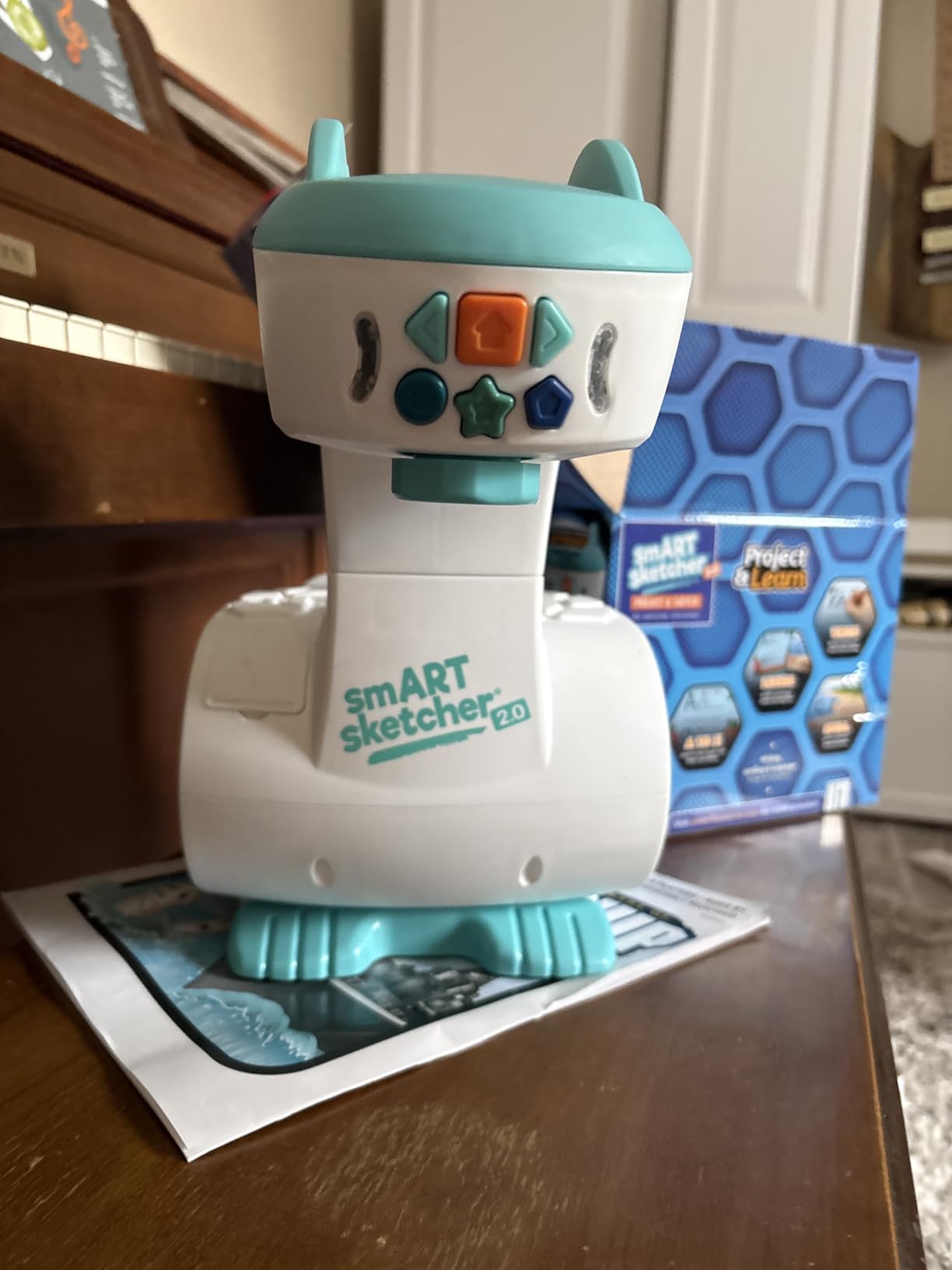 Flycatcher smART Sketcher 2.0 Projector, Step-by-Step Drawing, Kids Ages 5+ customer photo 1