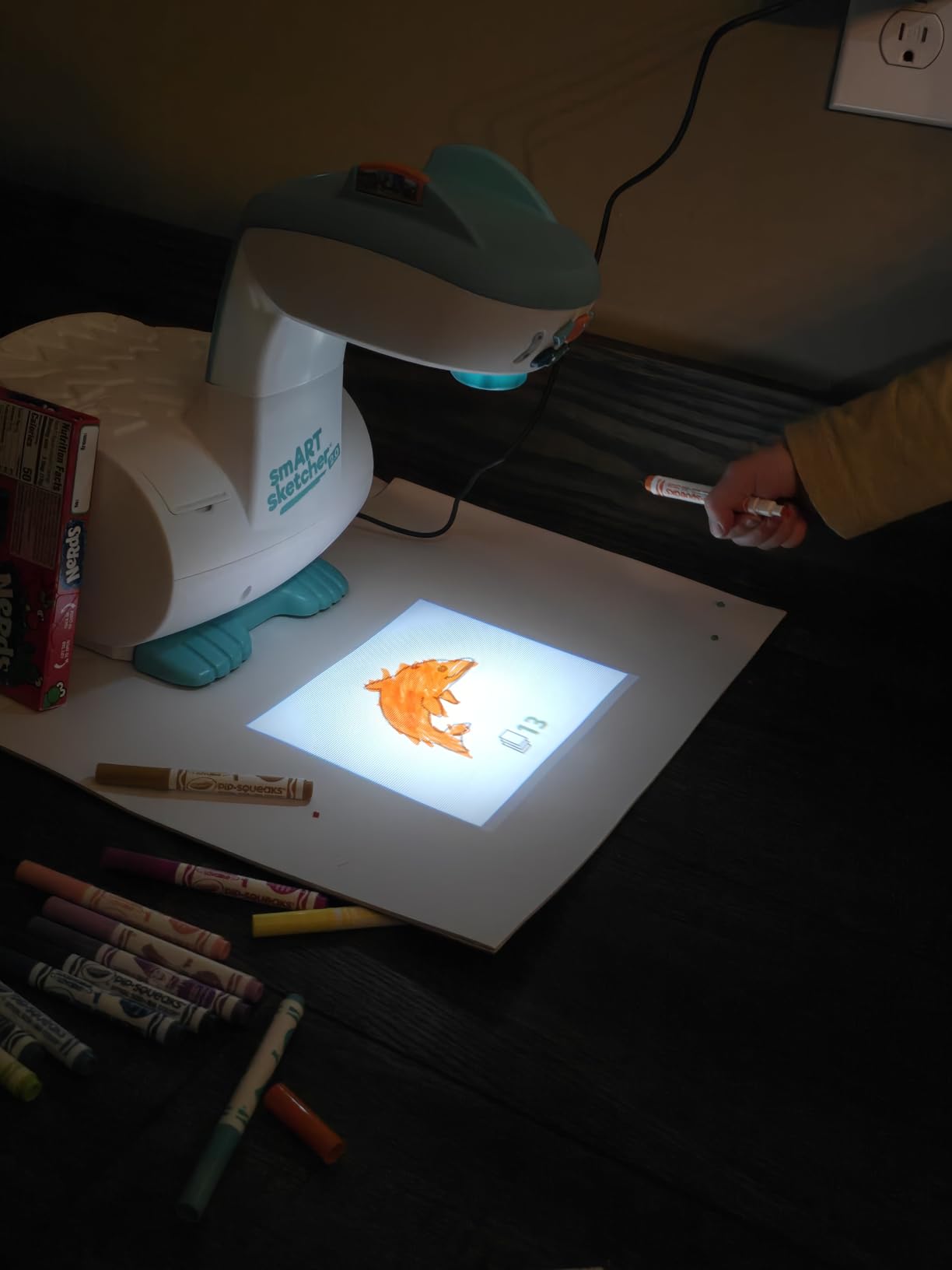 Flycatcher smART Sketcher 2.0 Projector, Step-by-Step Drawing, Kids Ages 5+ customer photo 2