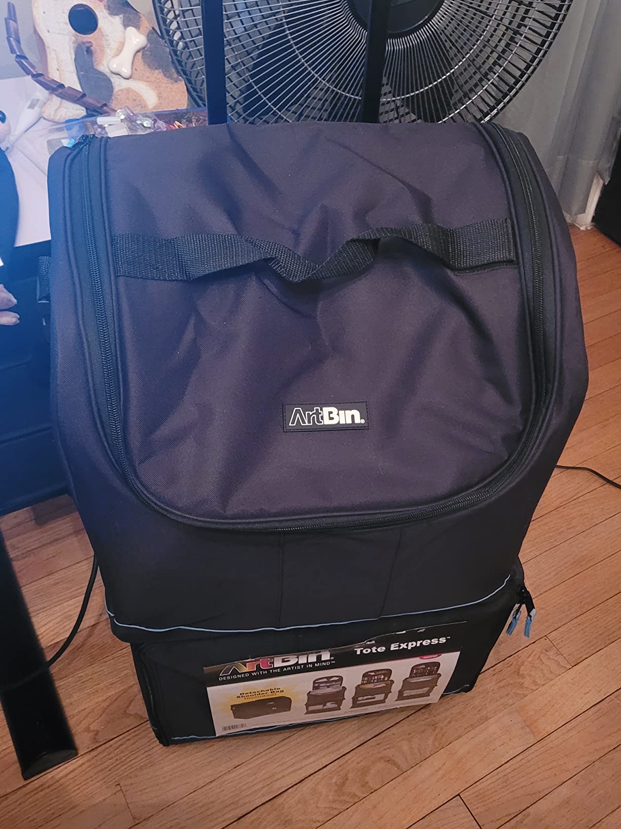 ArtBin 6922SP Tote Express Rolling Portable Art Craft & Sewing Storage Organizer Bag with Wheels-Fits Sewing Machine, 0, Black/Aqua customer photo 1