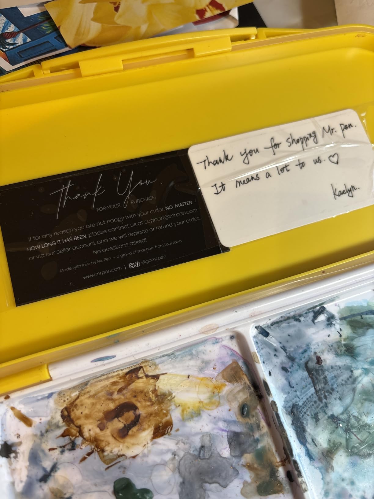 Mr. Pen- Airtight Watercolor Palette with Lid, 18 Wells & 2 Mixing Areas customer photo 2