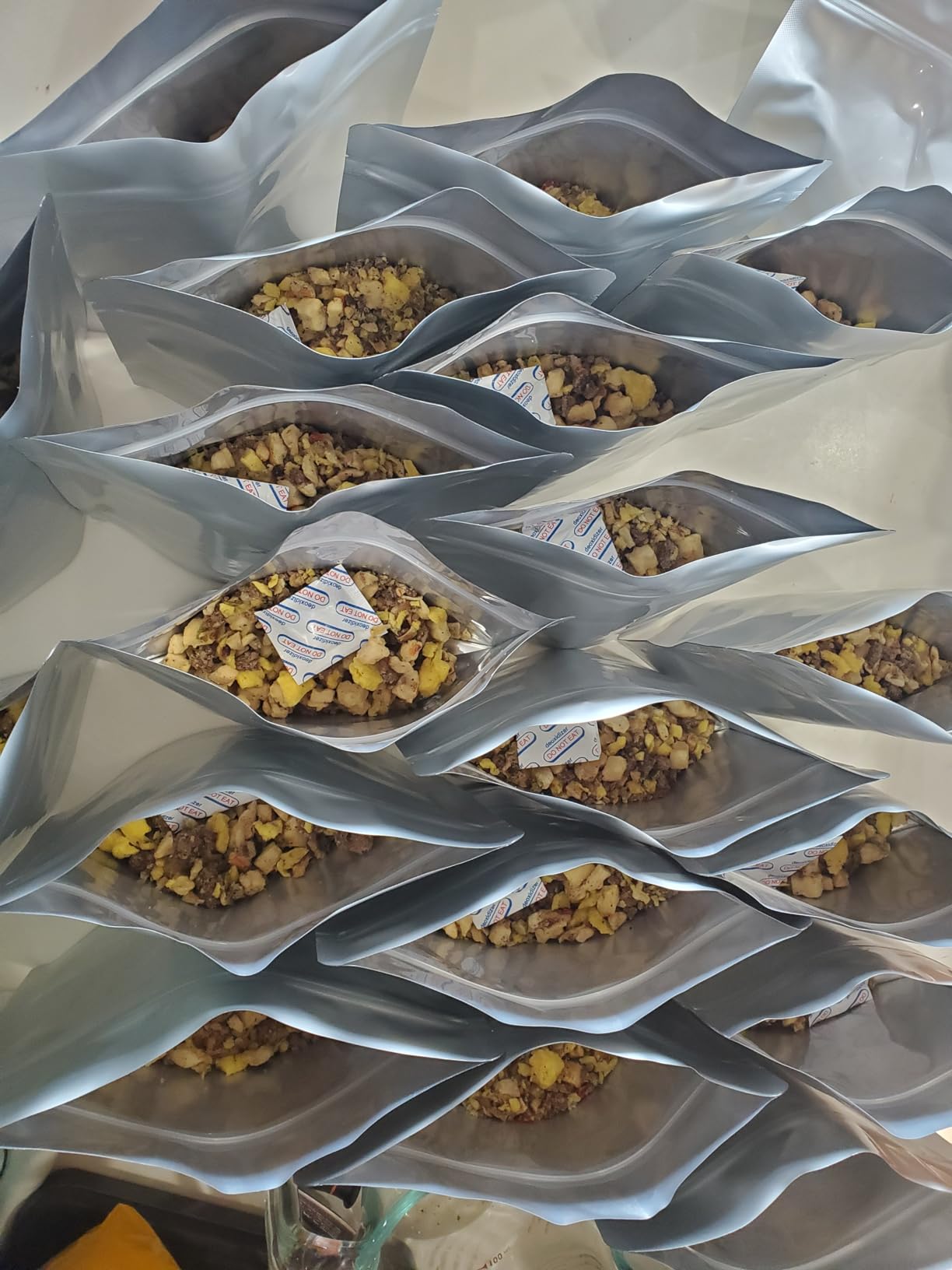 Wallaby 15 Mil MRE Mylar Food Bags with Oxygen Absorbers, Gusset, Zipper customer photo 2