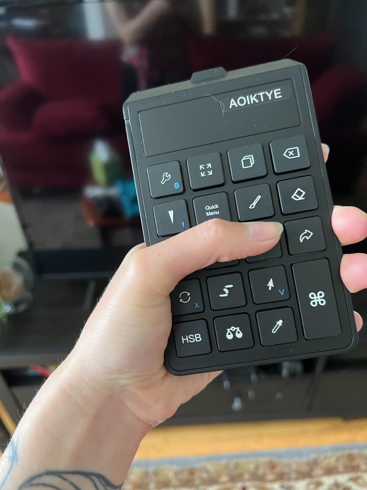 Keyboard for Procreate, 22 Shortcut Keys Wireless Keyboard for iPad Digital Drawing, 84H Battery Life Such as Painter/AI/SAI/CSP/PS, etc(Black) customer photo 2