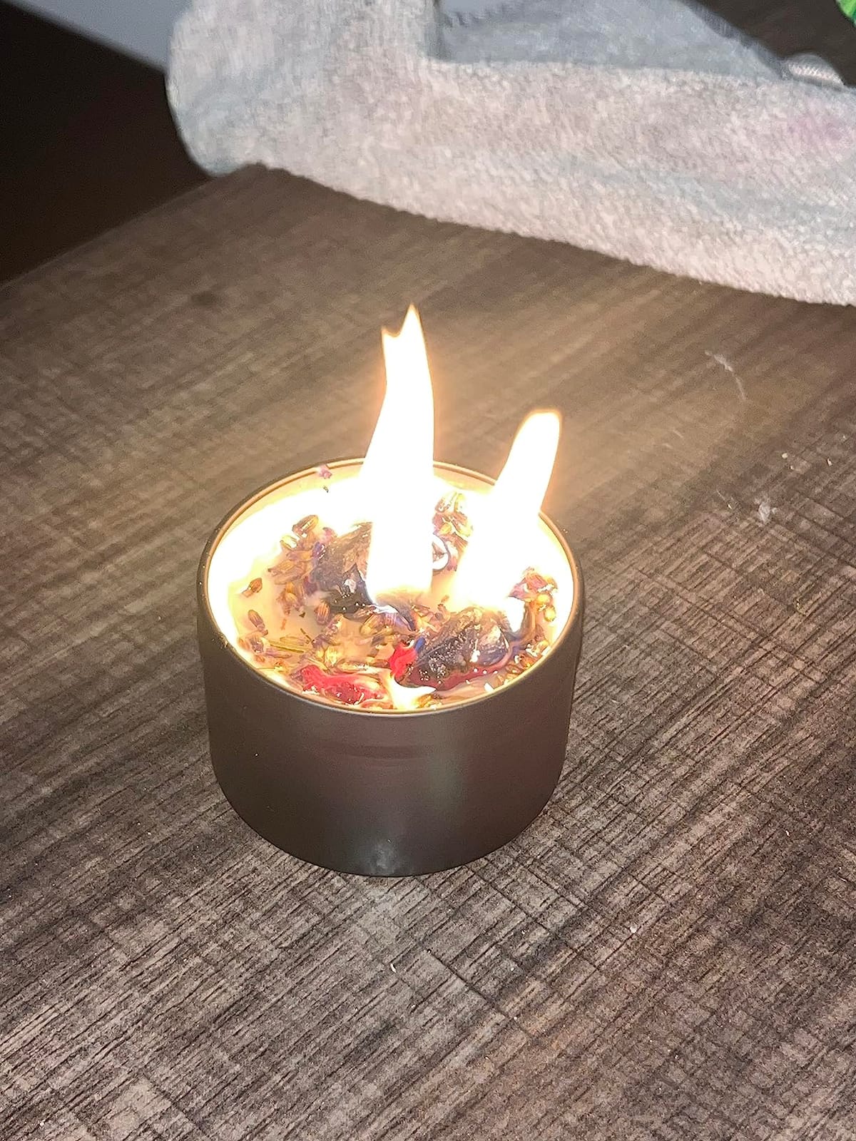 Complete Candle Making Kit with Wax Melter,Candle Making Supplies,DIY Arts&Crafts Kits Gift for Beginners,Adults,Including 500w Electronic Stove,Wicks,Wax,Rich Scents,Dyes,Melting Pot,Candle tins customer photo 2