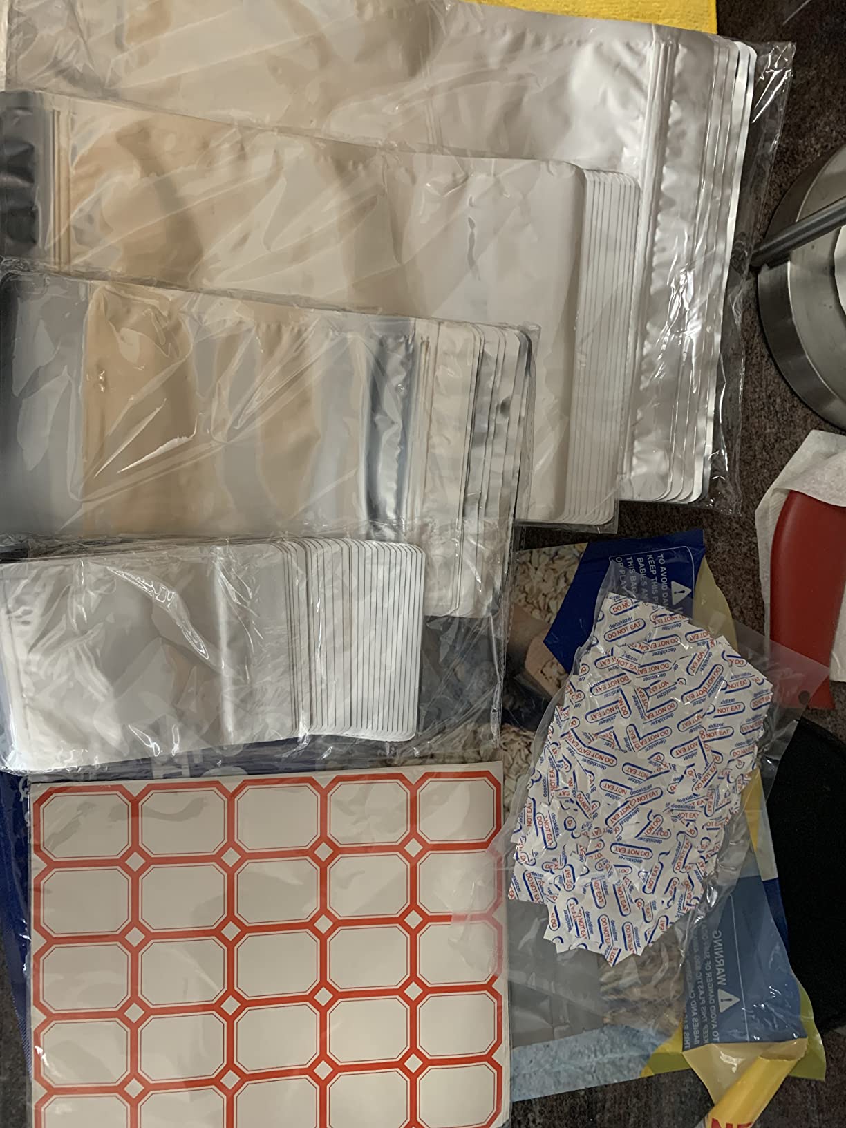 Lebodu 120 Mylar Bags with 120 x 300cc Oxygen Absorbers for Food Storage customer photo 1