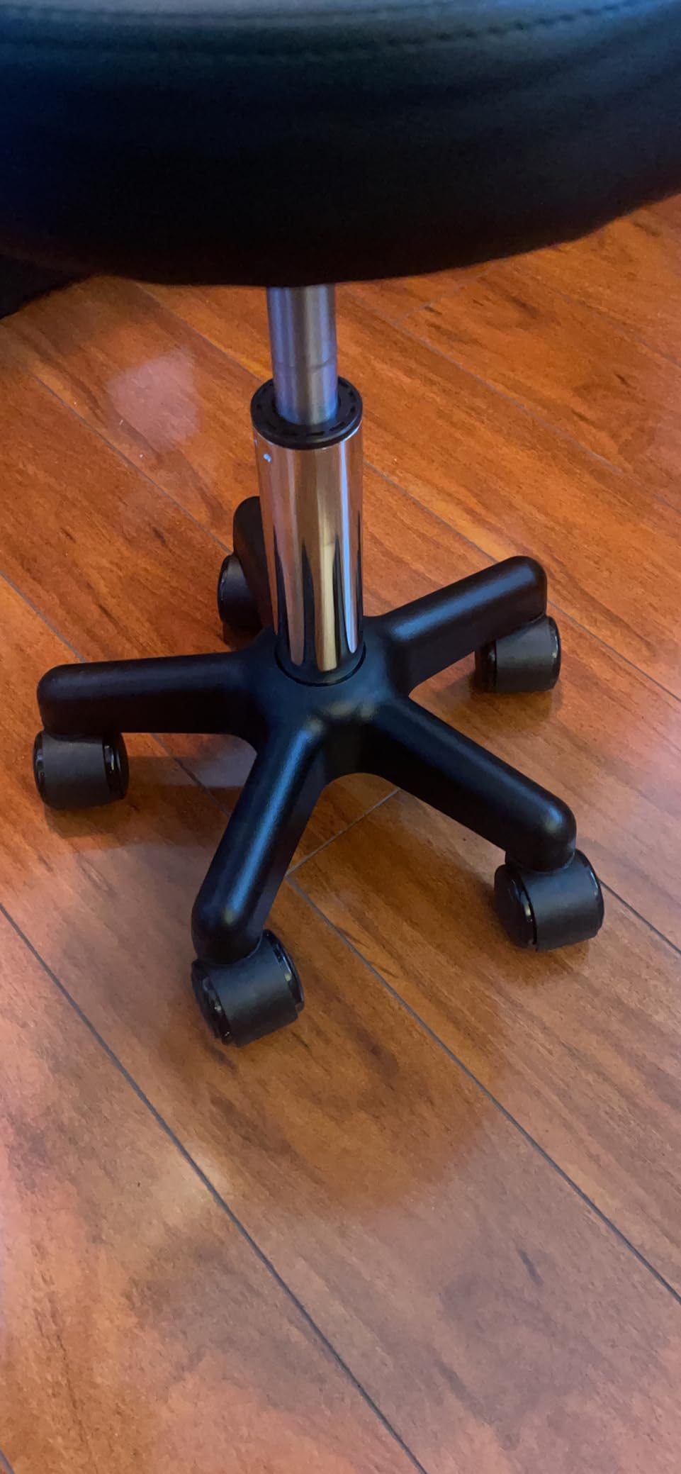 FURWOO Round Rolling Stool Height Adjustable Stool with Wheels for Spa Salon Massage Black customer photo 2