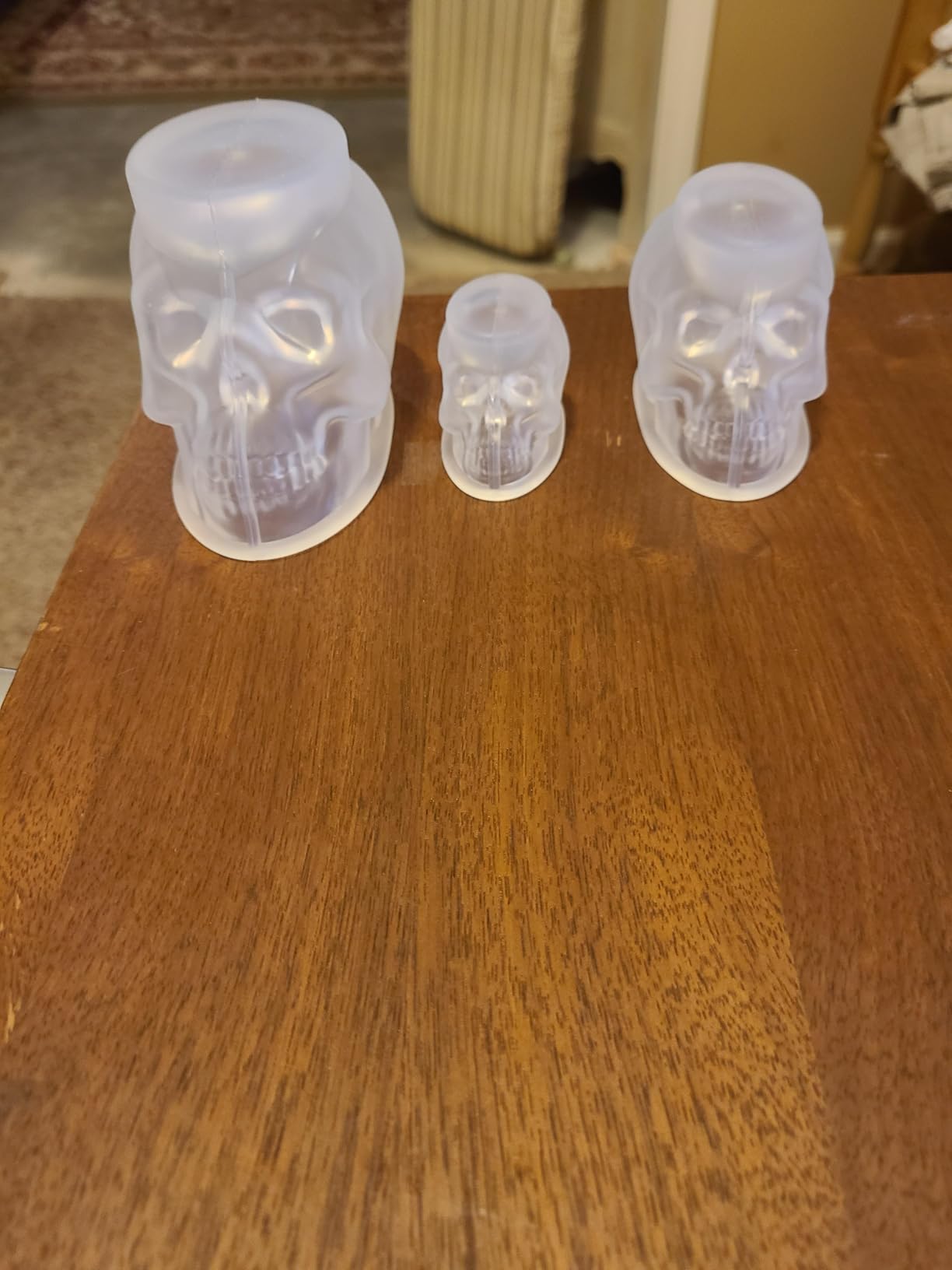 RESINWORLD Set of Large + Medium + Small 3D Skull Resin Molds, Flexible Clear Silicone Skull Head Molds, Silicone Molds for Resin, Soap, Clay, Candle Wax Casting, Halloween Home Decoration customer photo 1