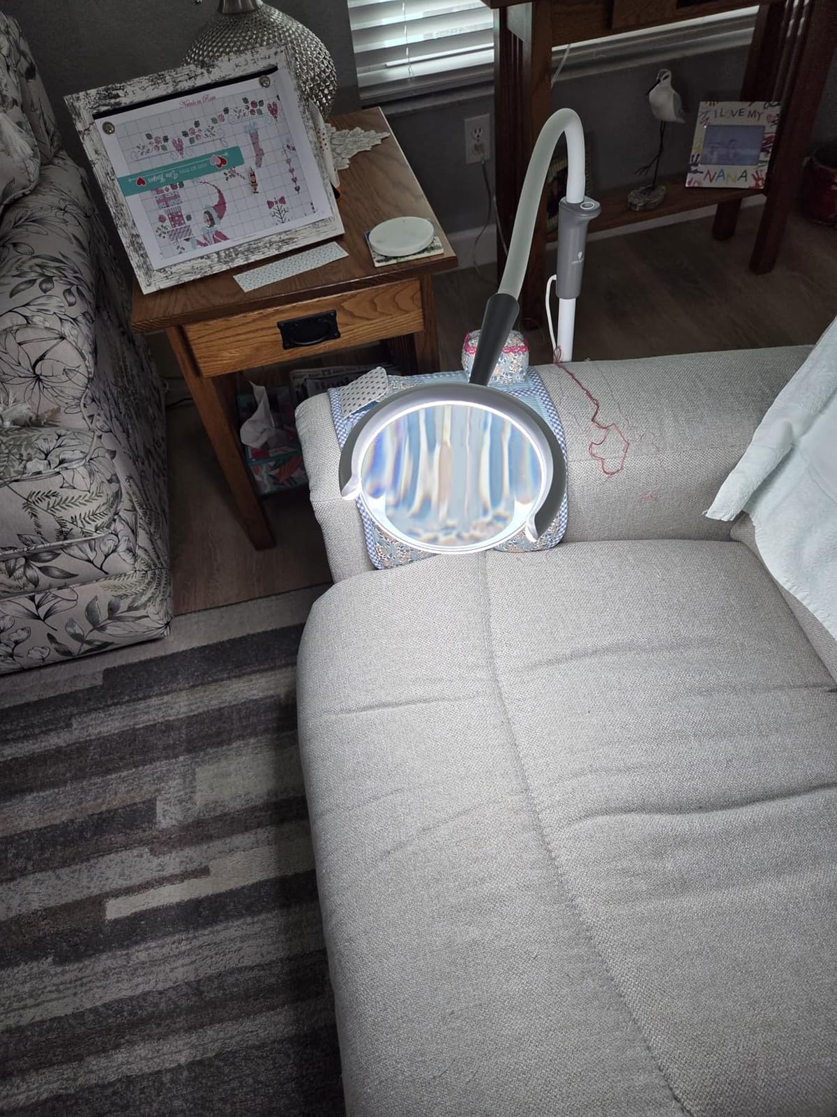 Daylight Company - Magnificent Pro - Magnifying lamp, Bright 6,000K Daylight LEDs, CRI 95+, 3 in 1 Lamp, 1.75X semi-Rimless Lens, Lumens: 600, White customer photo 2