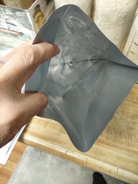 Wallaby 10 Mil Thick Multi-Size Open Top Mylar Bags, Absorbers (100-pack) customer photo 1