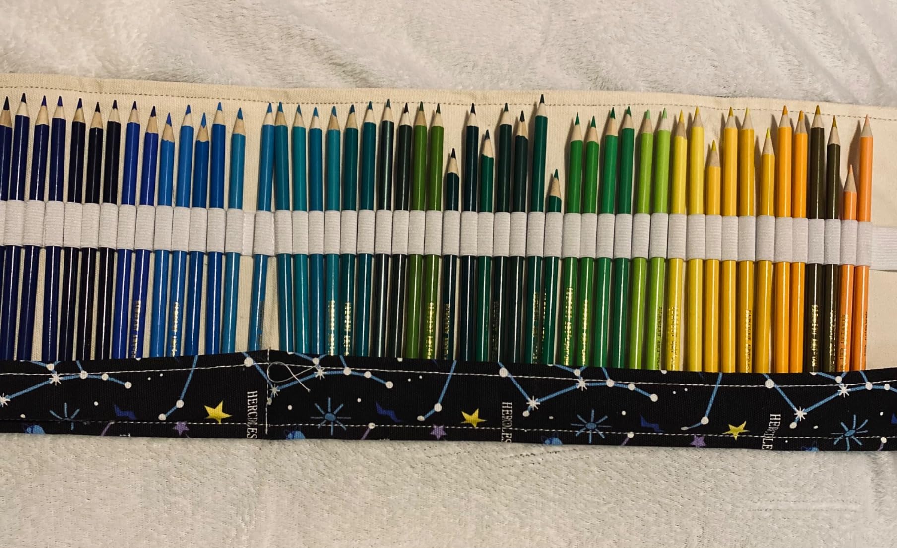 DIYOMR 24/36/72 Slots Pencil Wrap Pencil Rolls, Artist Colored Pencils Roll Up Bag Short Brushes Pouch Case Pencils Organizer for Drawing Coloring and Sketching,No Pencils (Colorful Leaves, 72slots) customer photo 1
