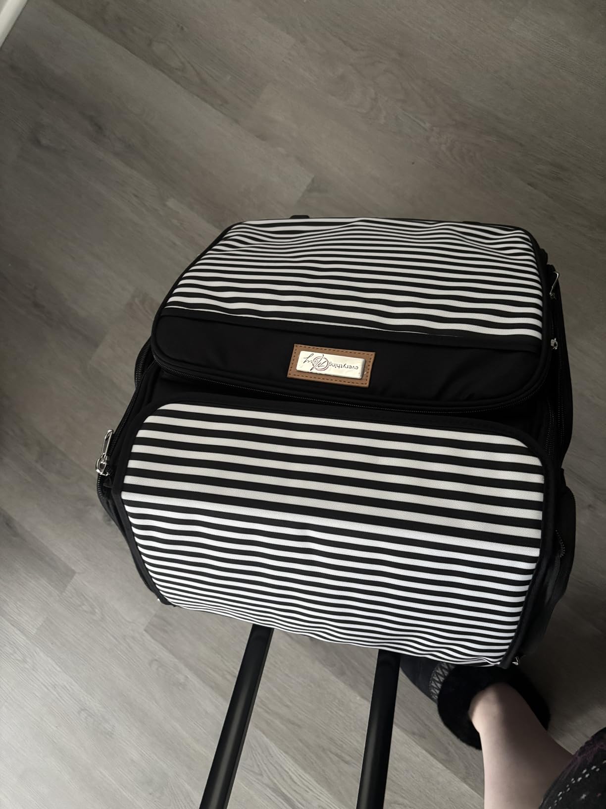 Everything Mary Rolling Scrapbook Tote – Grey Stripes Craft Bag with Wheels – Portable Storage Organizer for Scrapbooking, Papercraft & Art Supplies customer photo 2