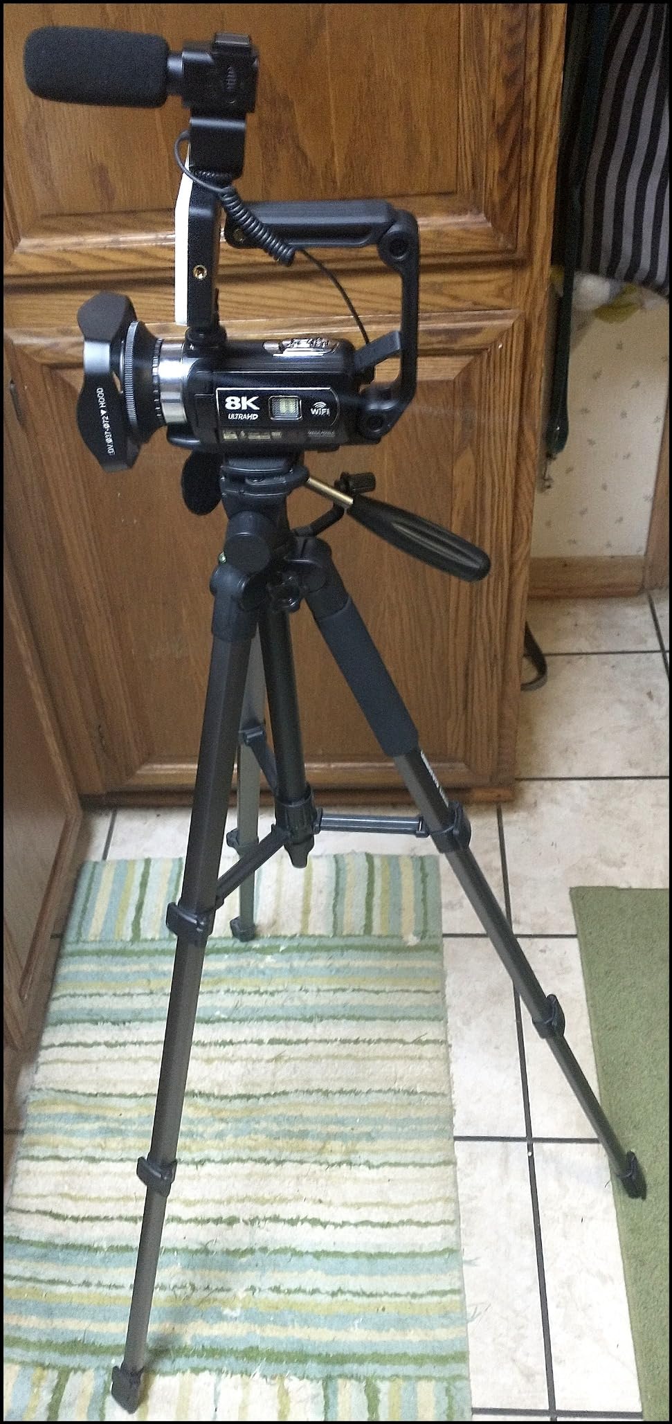 VETEK Video Camera 8k Camcorder 48MP UHD WiFi Vlogging Camera for YouTube customer photo 2