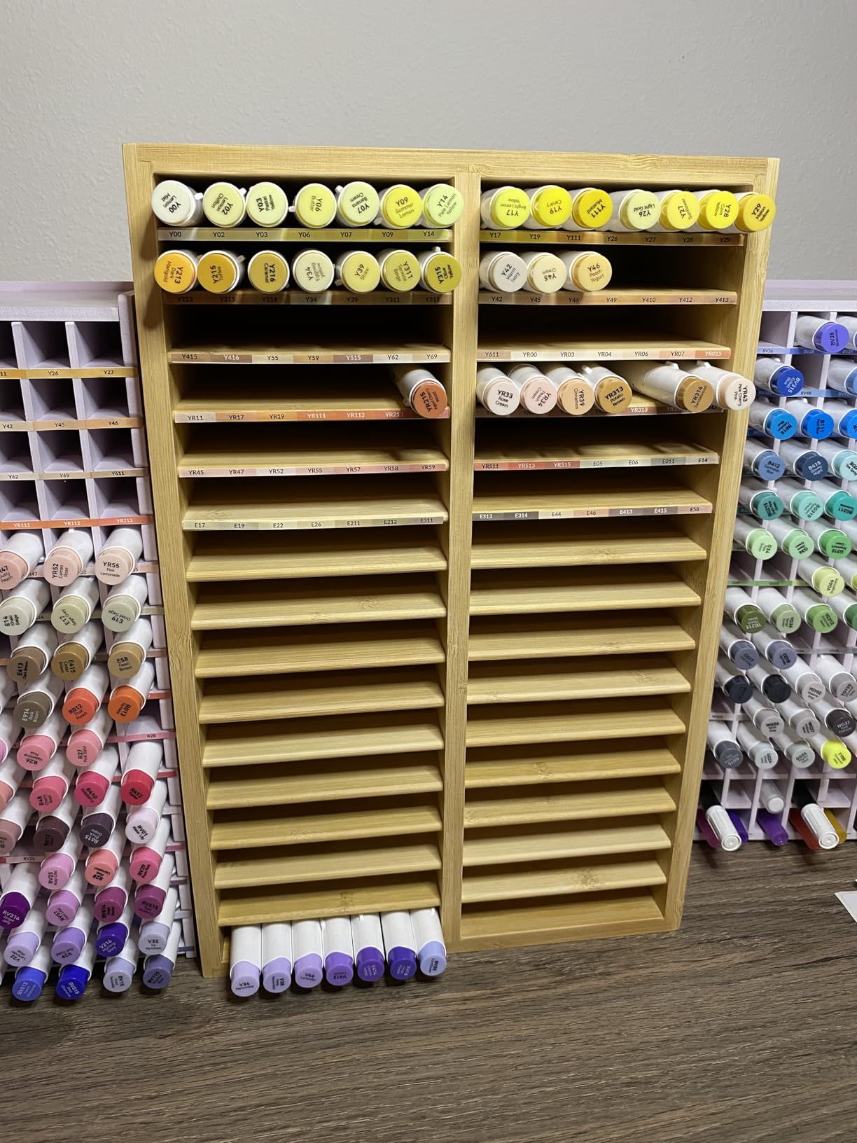 Ohuhu Bamboo Marker Organizer, Wooden Desktop Storage Holds 126 Markers customer photo 2