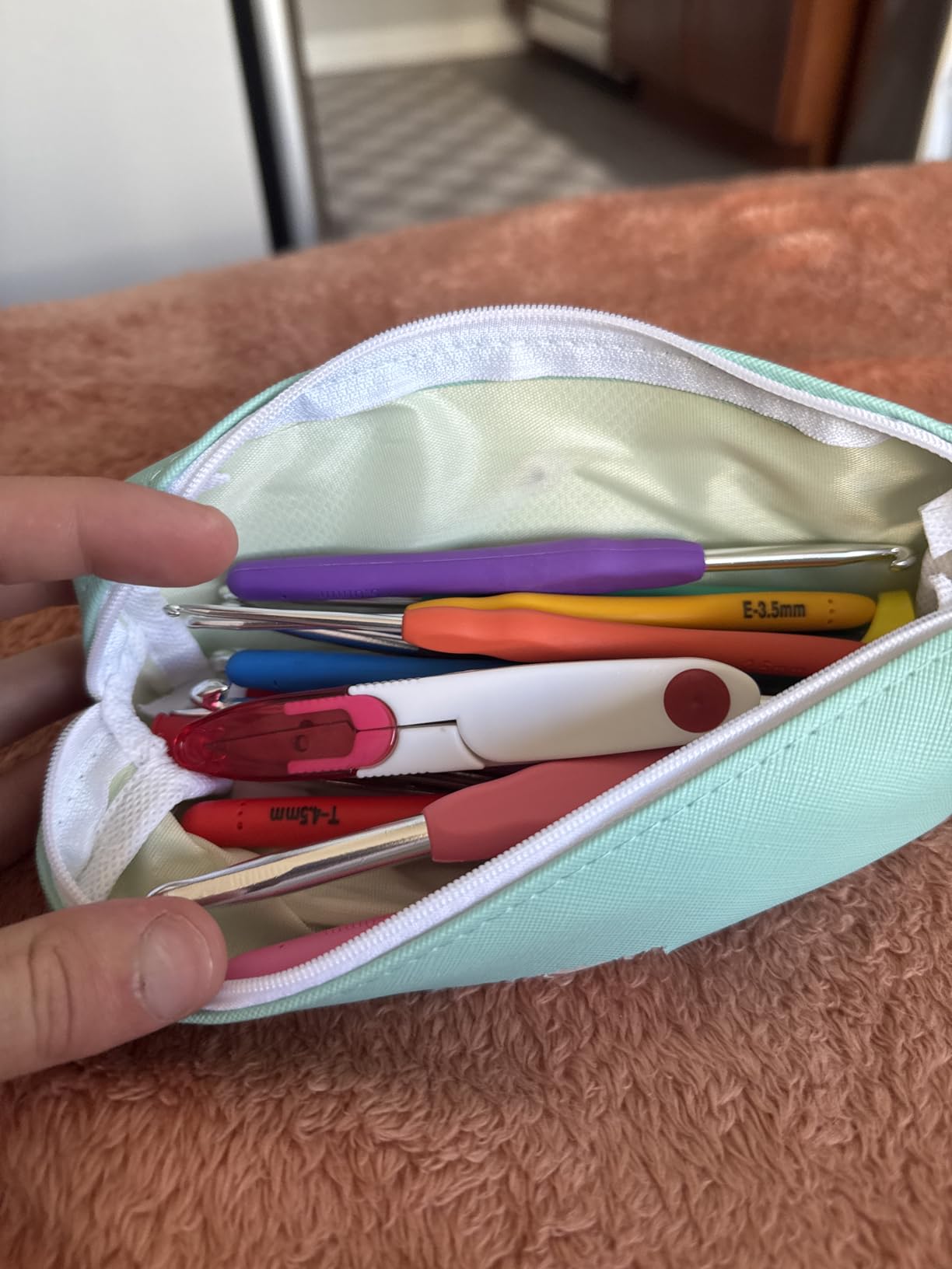 MECHEER Crochet Hooks 12 Sizes Crochet Hook Set, 51 Pack Yarn Crochet Kit for Beginners, Knitting Needles with Ergonomic Handles for Arthritic Hands, Crochet Needle Kit with Blue Case for Crocheters customer photo 2