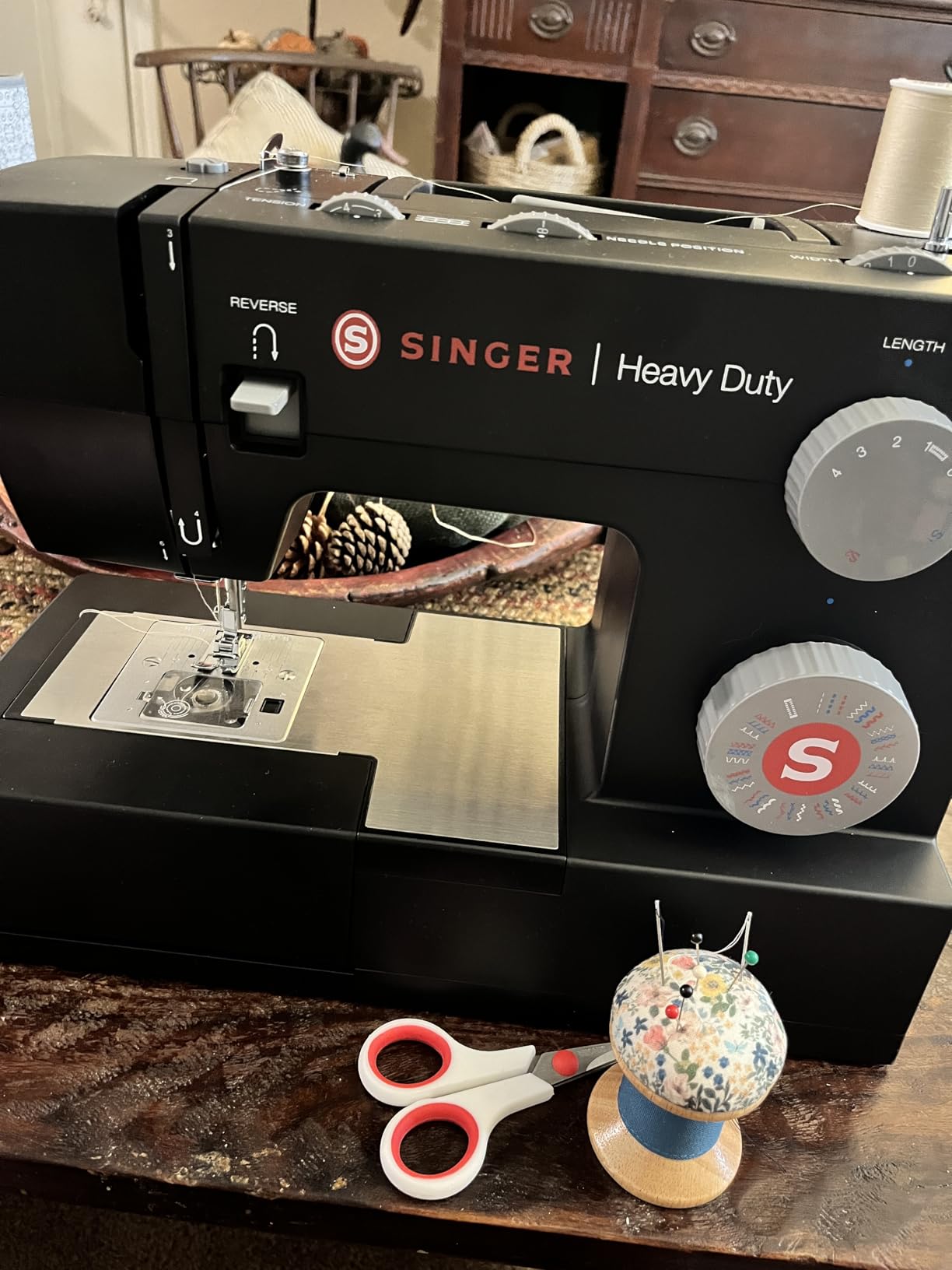 SINGER® 4432 (Black) High Speed Heavy Duty Sewing Machine + Accessory Kit customer photo 1