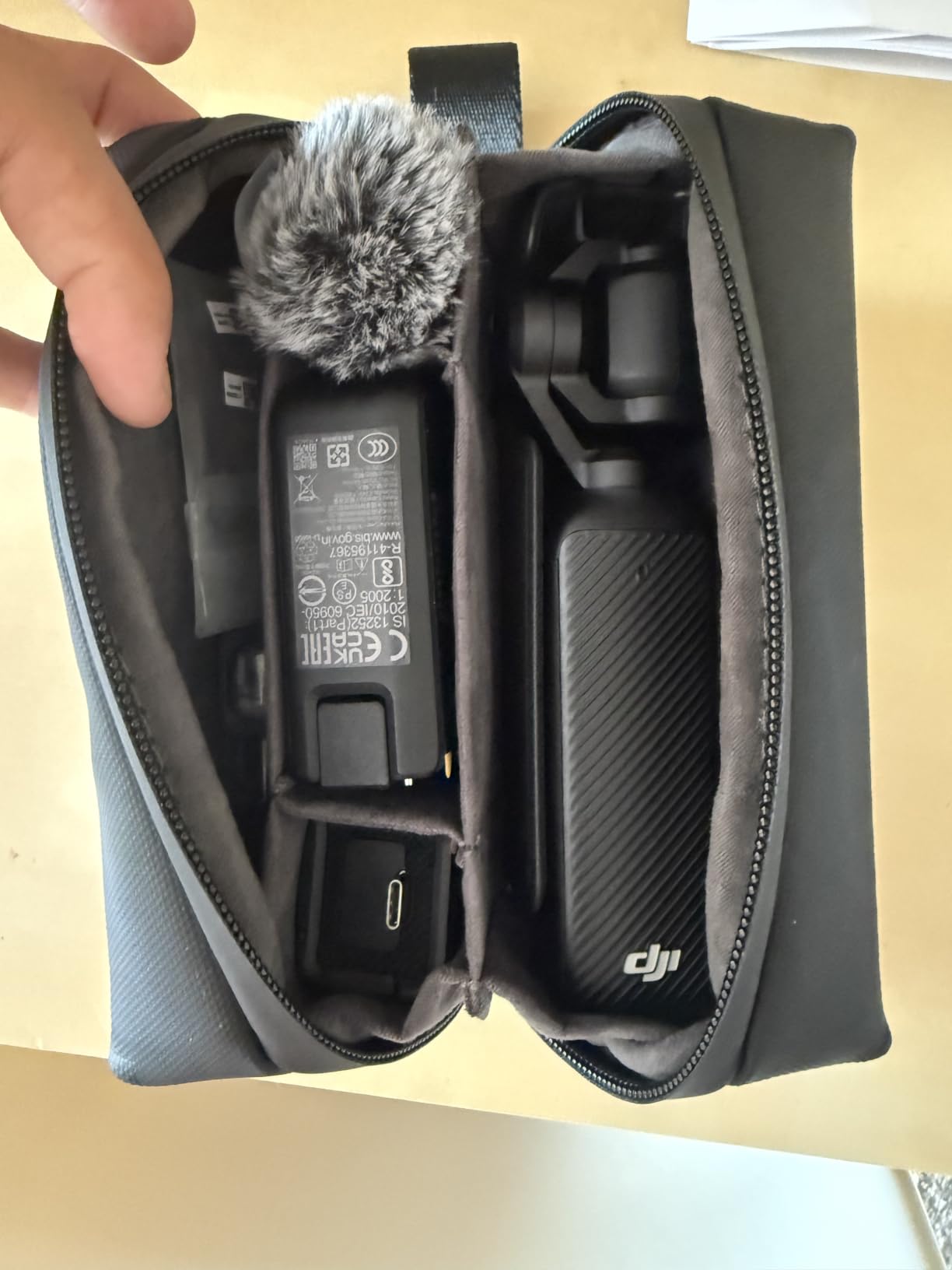 DJI Osmo Pocket 3 Creator Combo, Vlogging Camera with 1'' CMOS & 4K/120fps customer photo 1