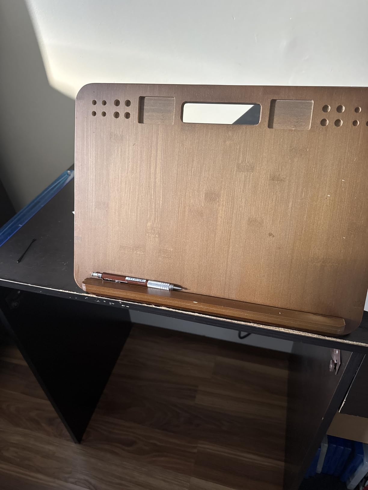 StrongTek Bamboo Tabletop Easel, 6-Angle Drawing Board for Desk and Lap customer photo 1