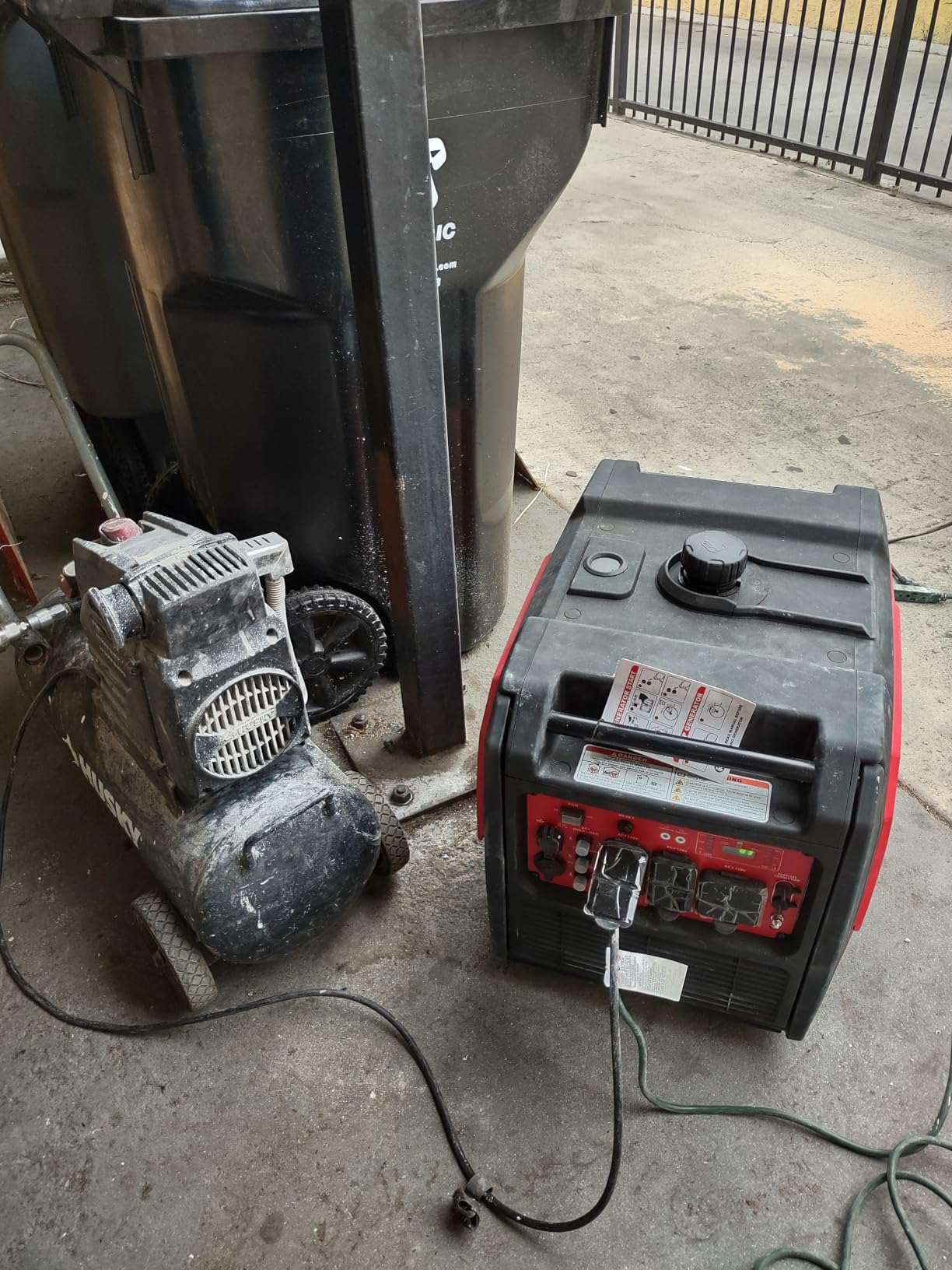 PowerSmart 4800 Watt Portable Inverter Generator for Home Use or RV customer photo 2